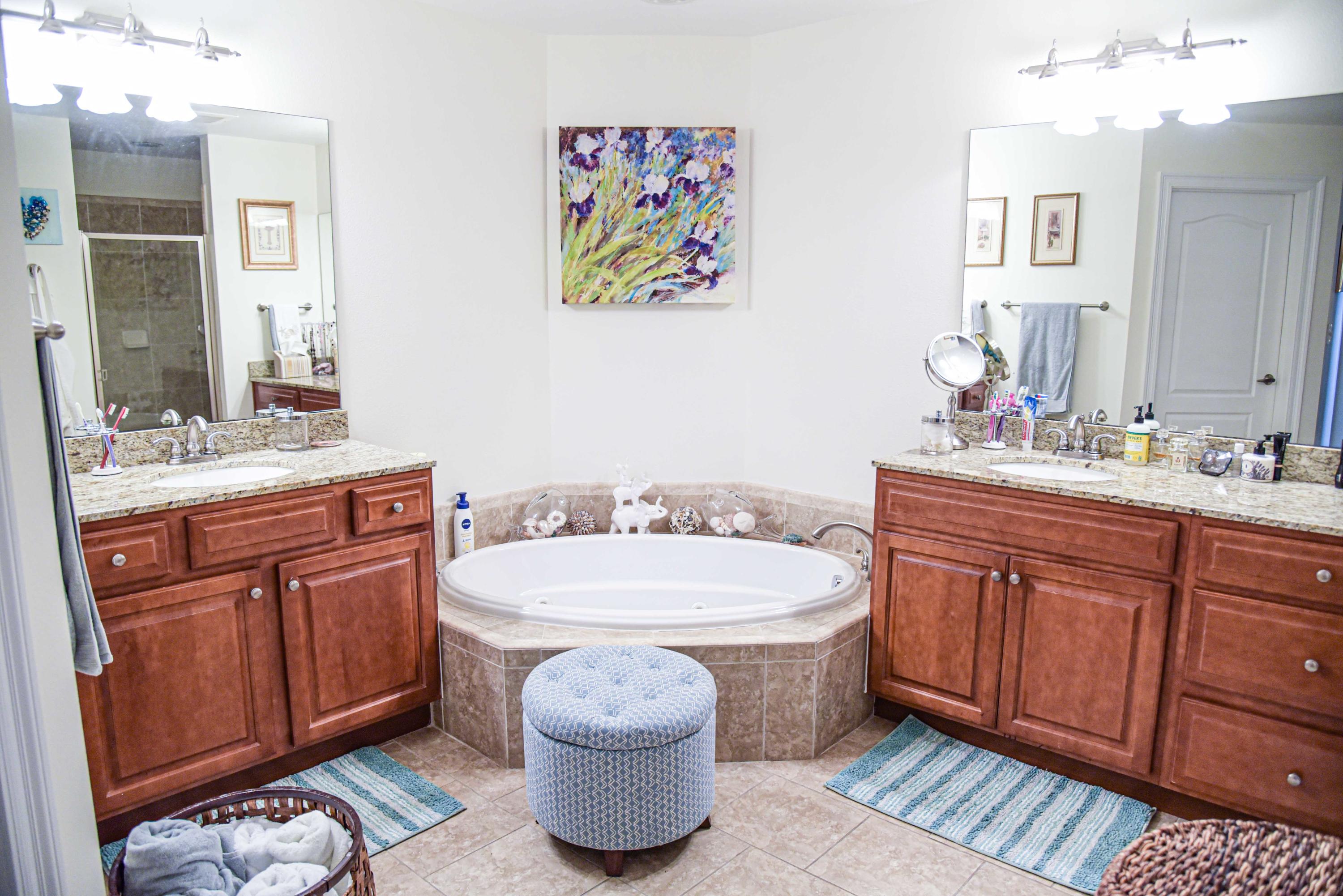 PRESIDIO YACHT CLUB - Residential