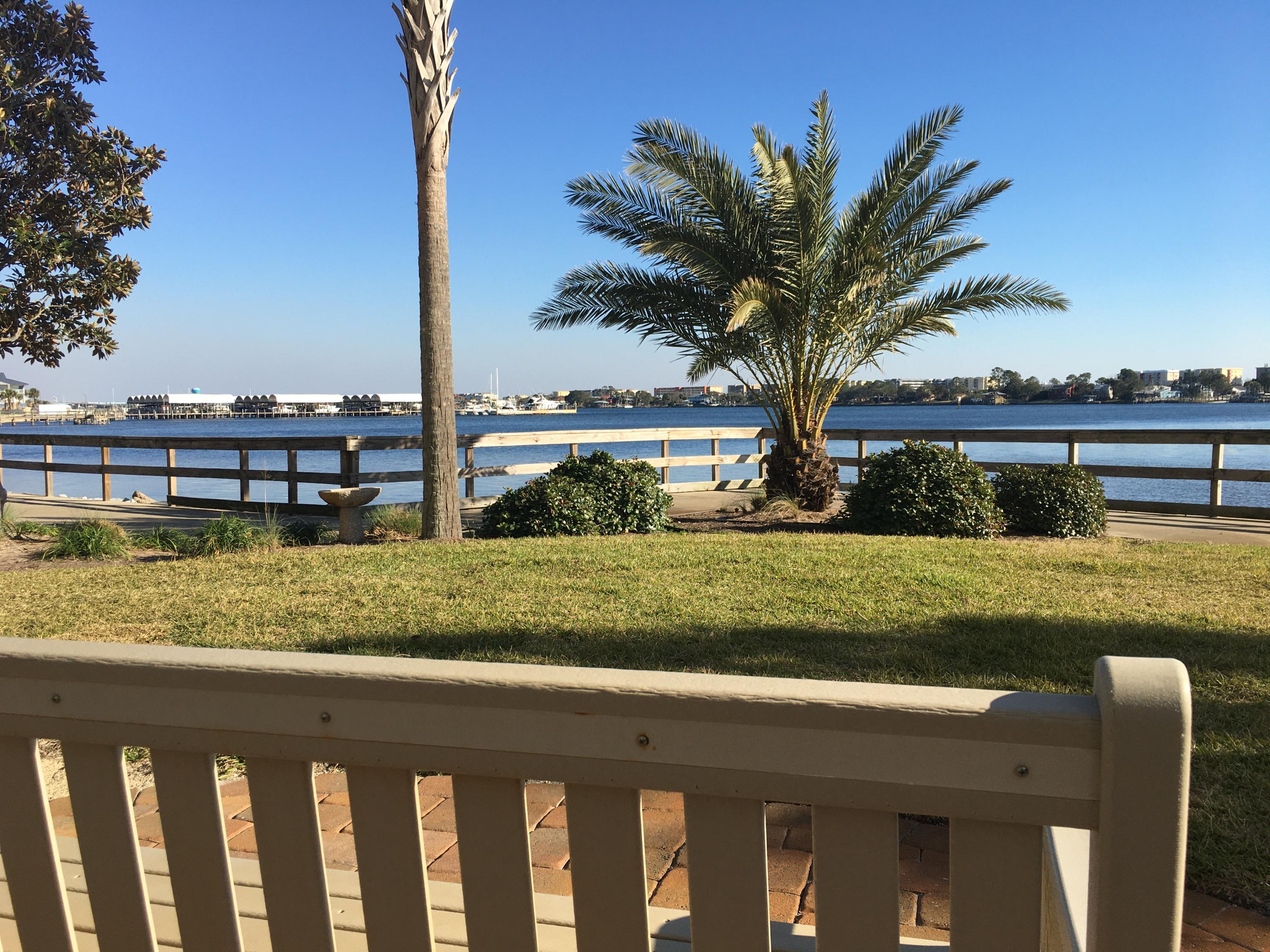 PRESIDIO YACHT CLUB - Residential