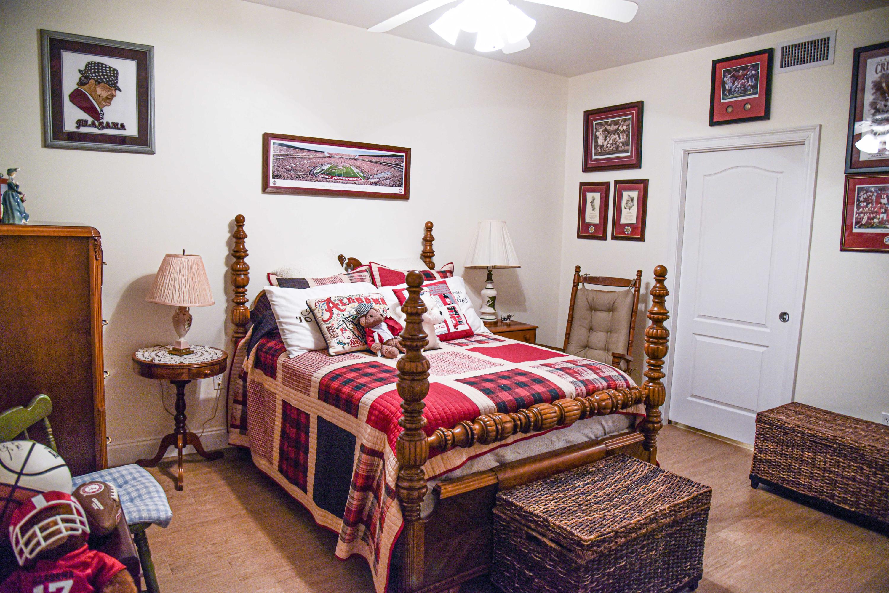 PRESIDIO YACHT CLUB - Residential