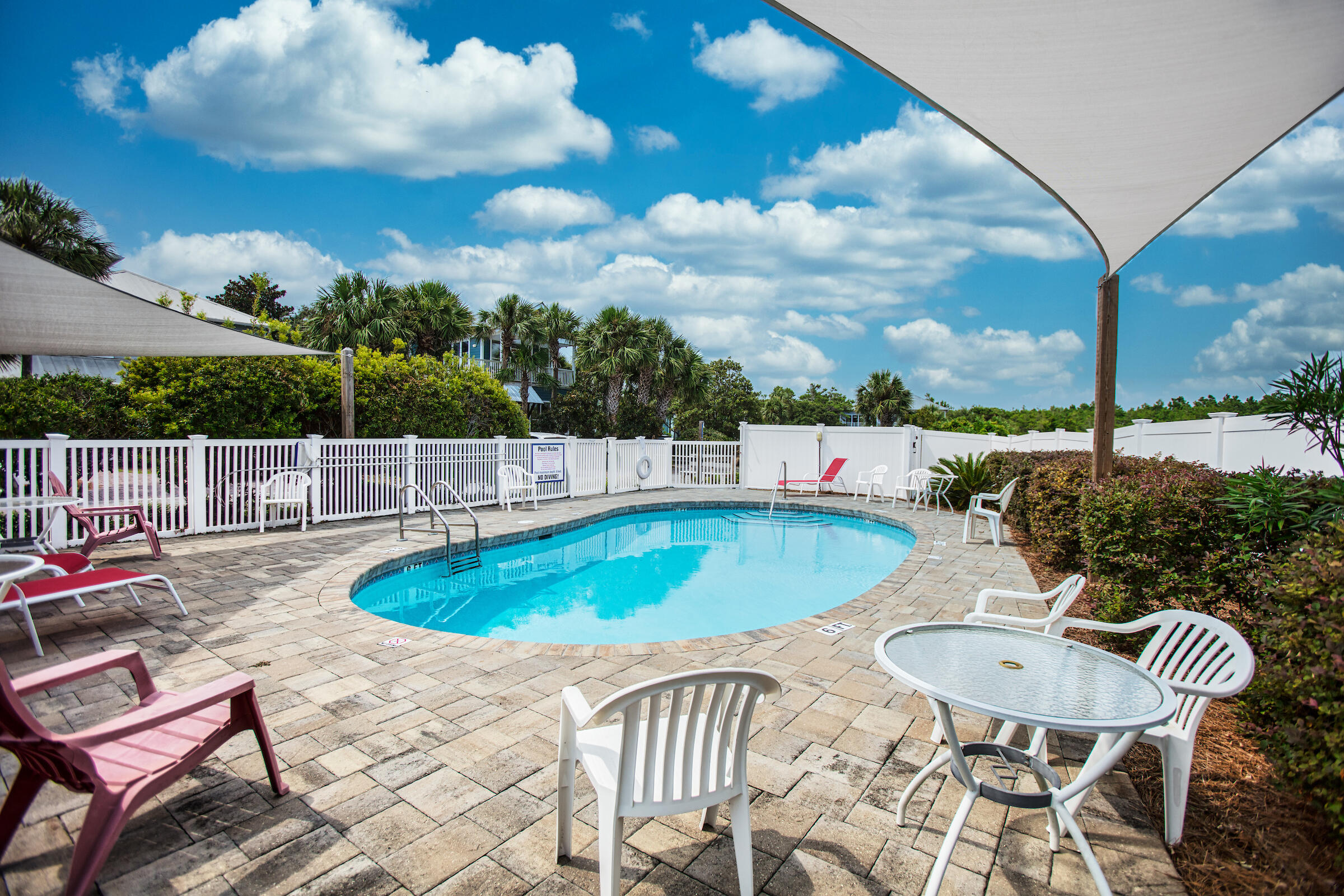 TRANQUIL SHORES - Residential