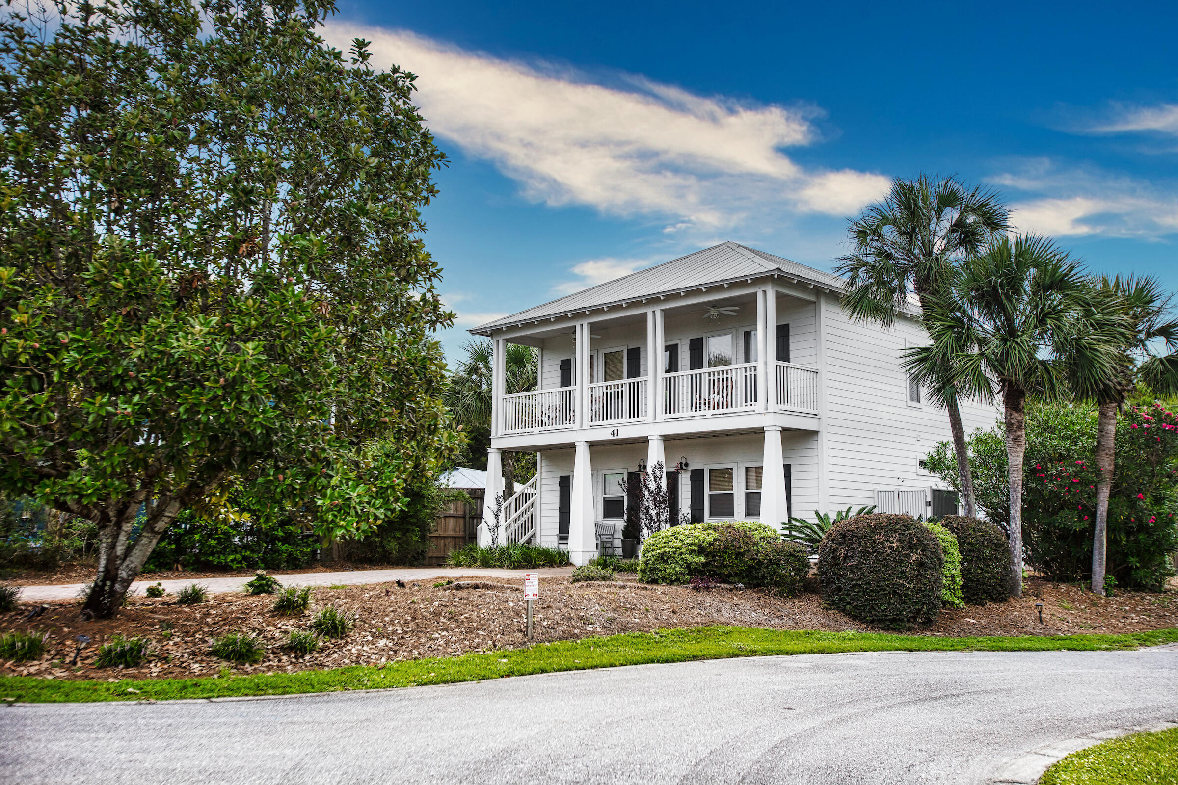 TRANQUIL SHORES - Residential