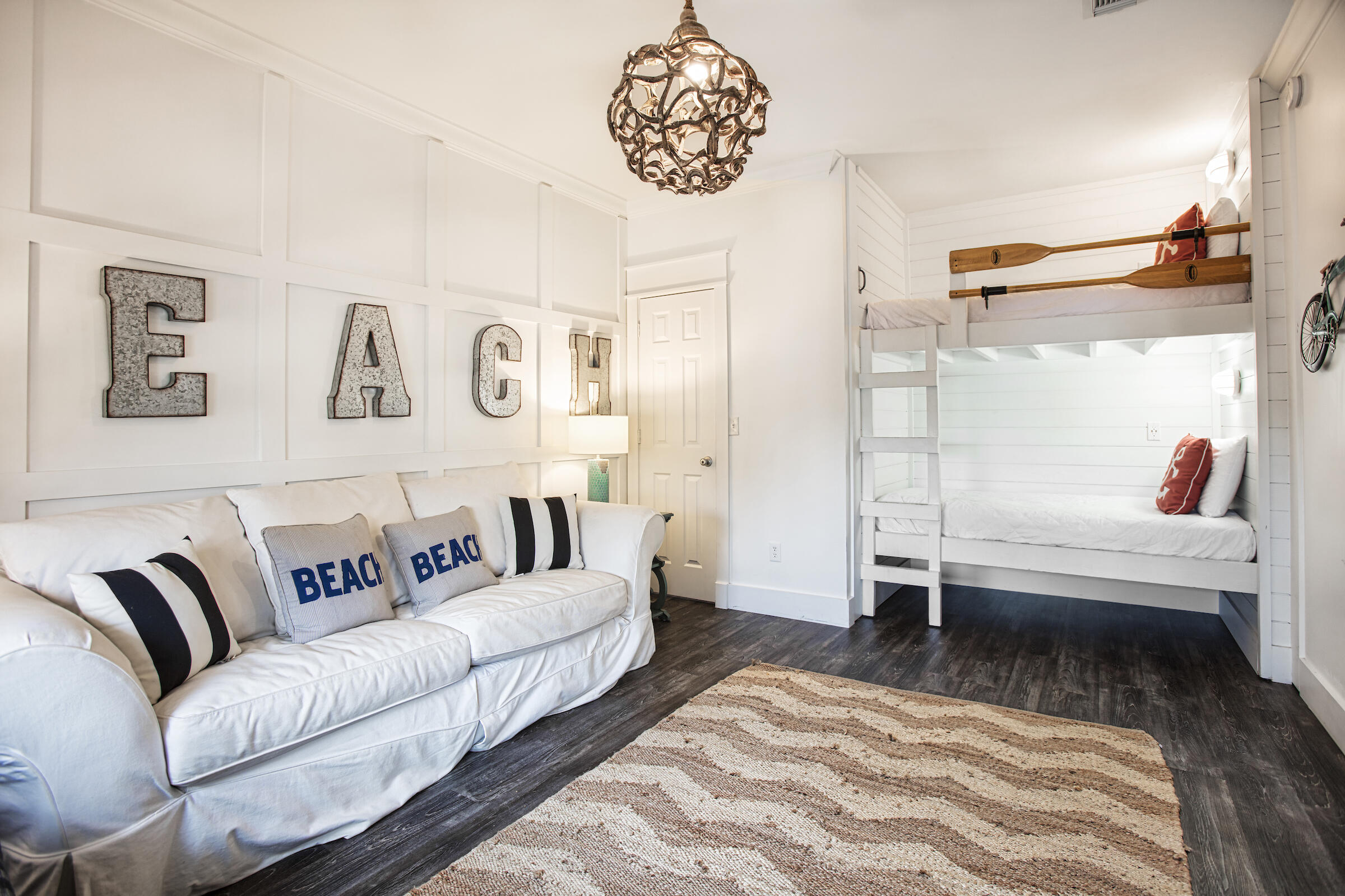 TRANQUIL SHORES - Residential