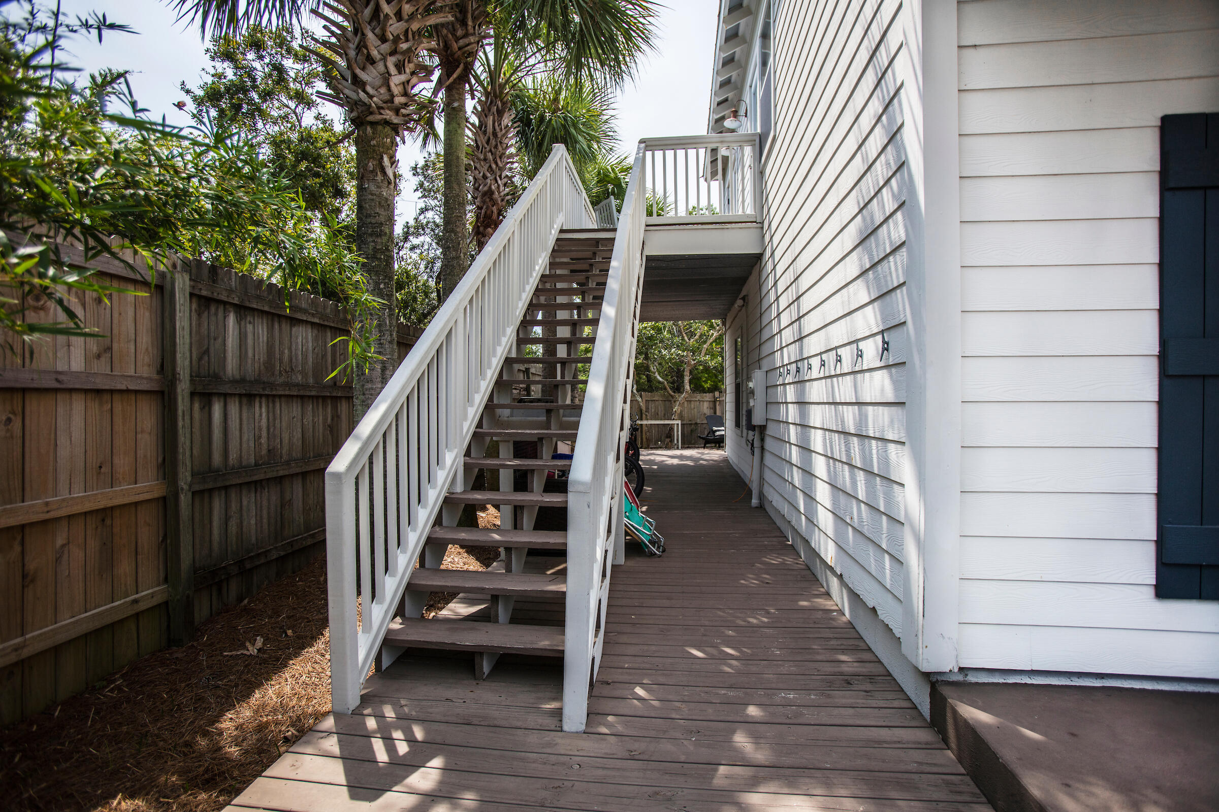 TRANQUIL SHORES - Residential