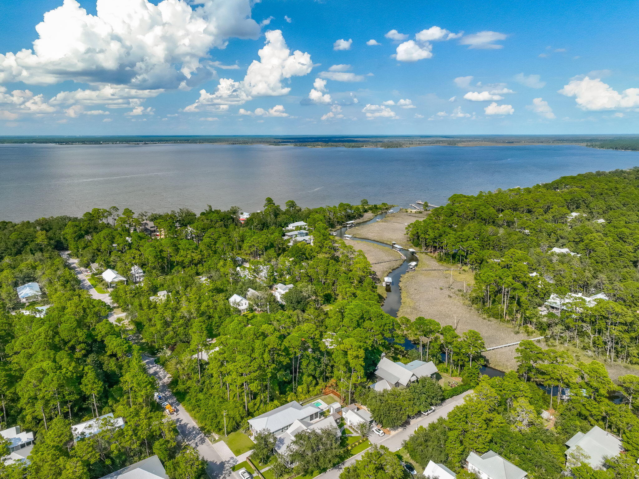 MAGNOLIA BEACH - Land