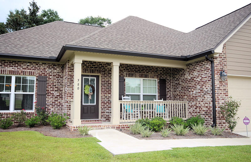 Hawk's Landing - Residential