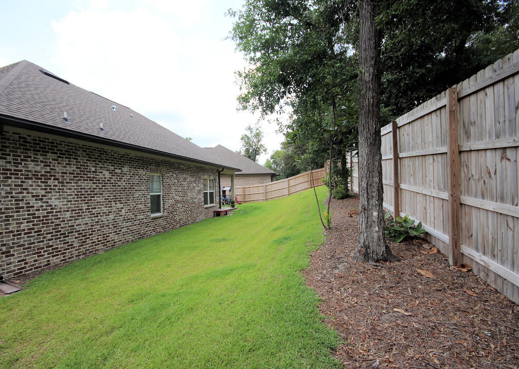 Hawk's Landing - Residential