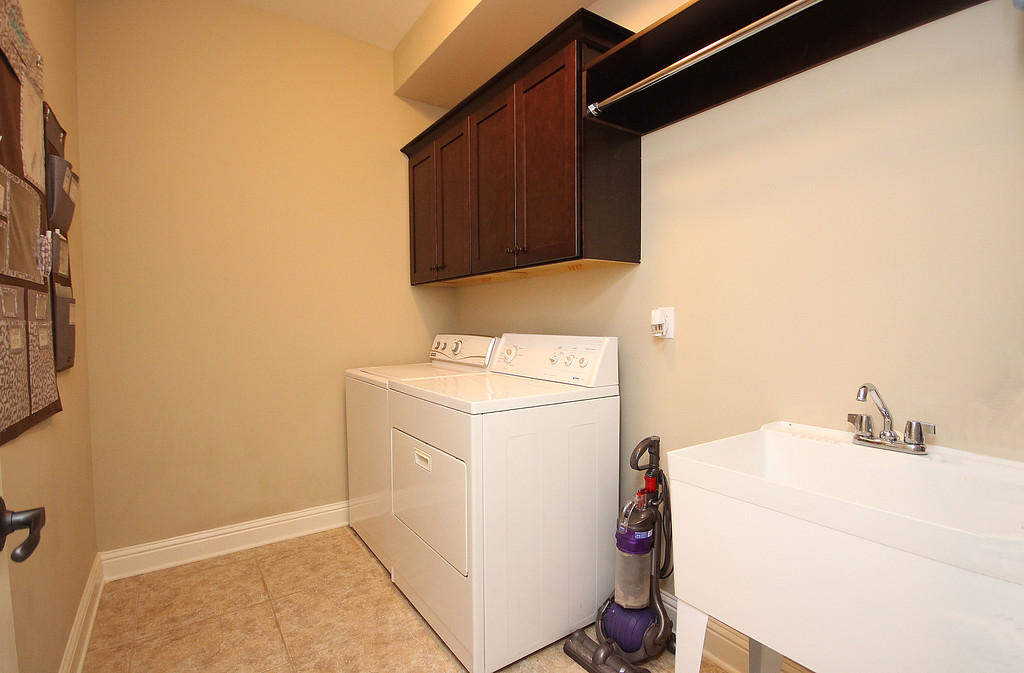 Hawk's Landing - Residential