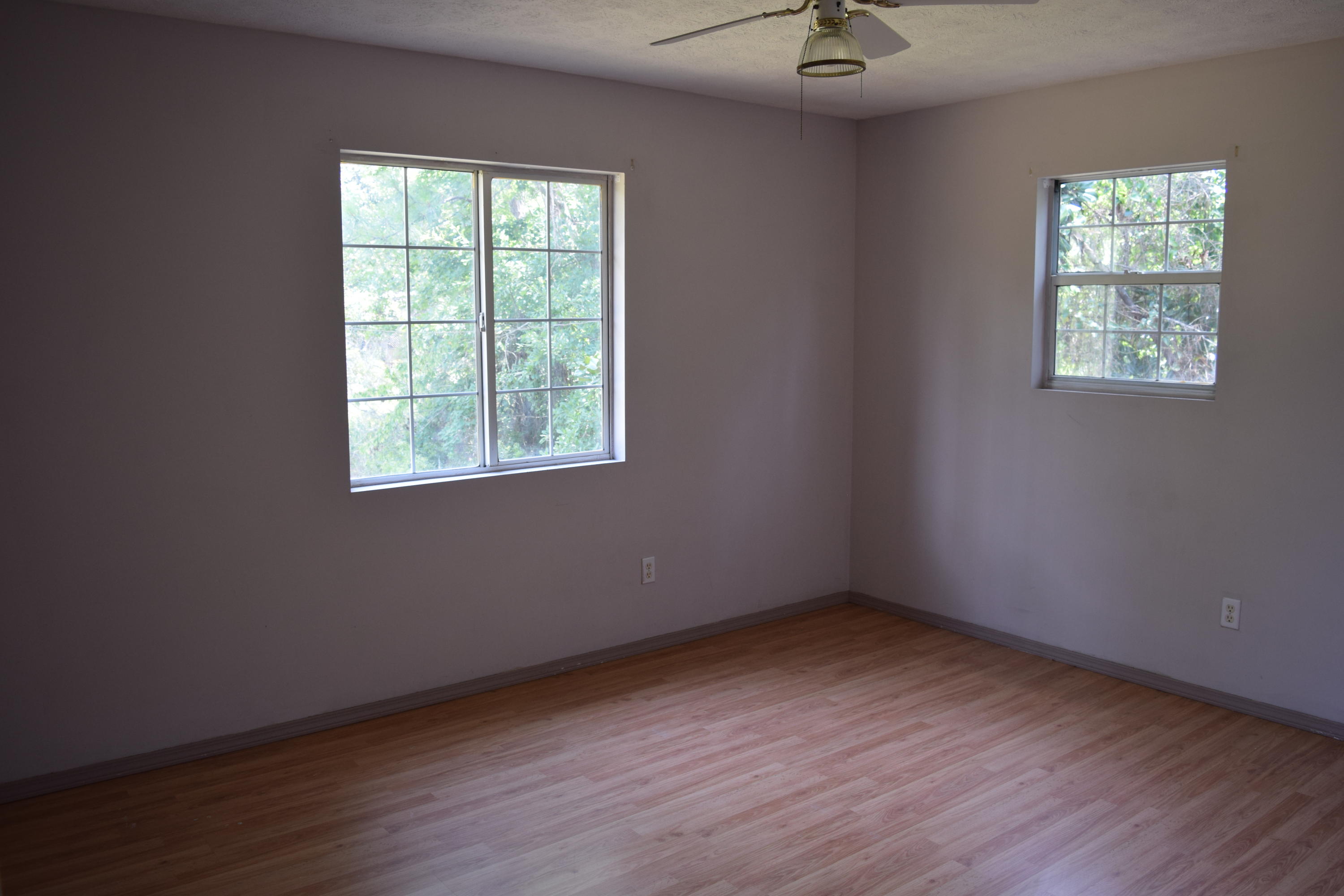 TOWN OF SANTA ROSA - Residential