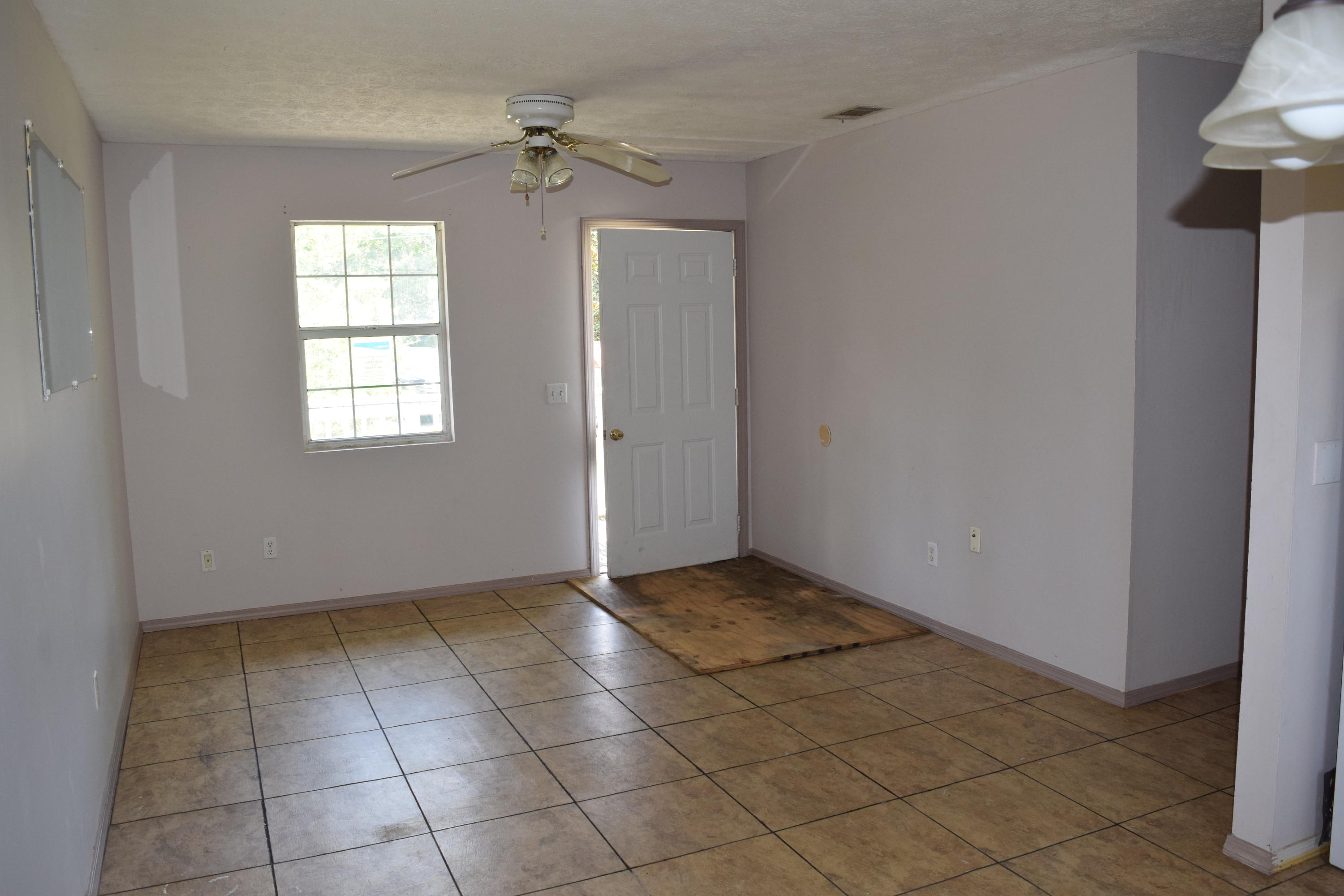 TOWN OF SANTA ROSA - Residential