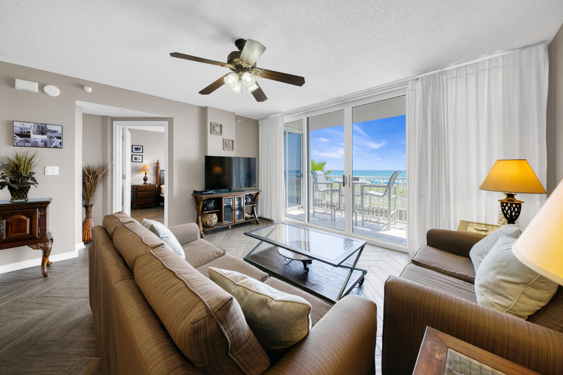ISLAND PRINCESS - Residential