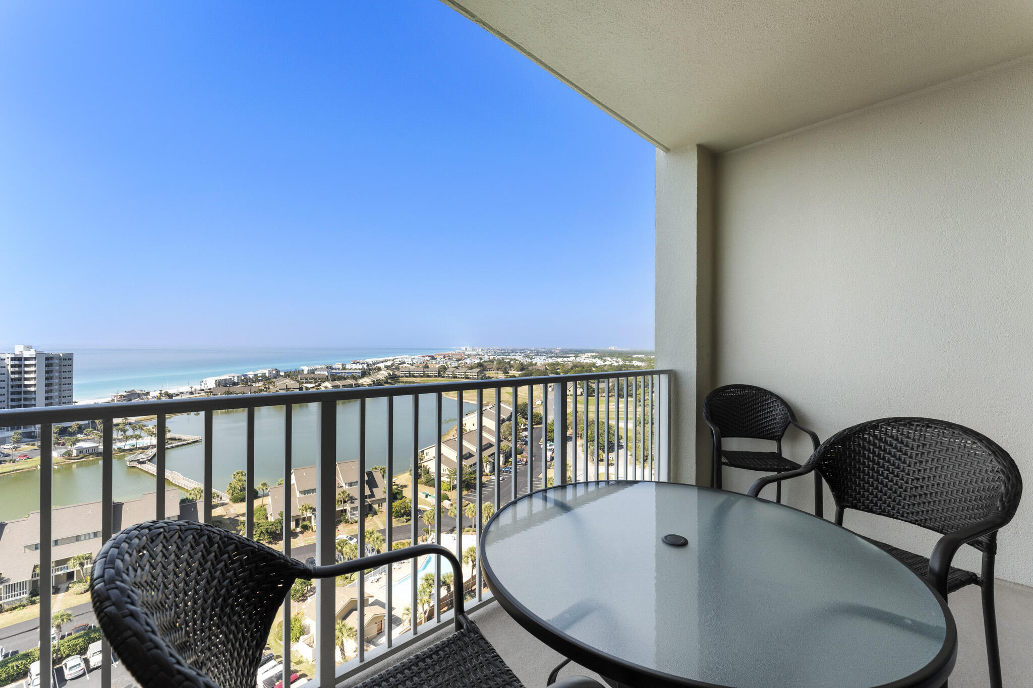 ARIEL DUNES II - Residential