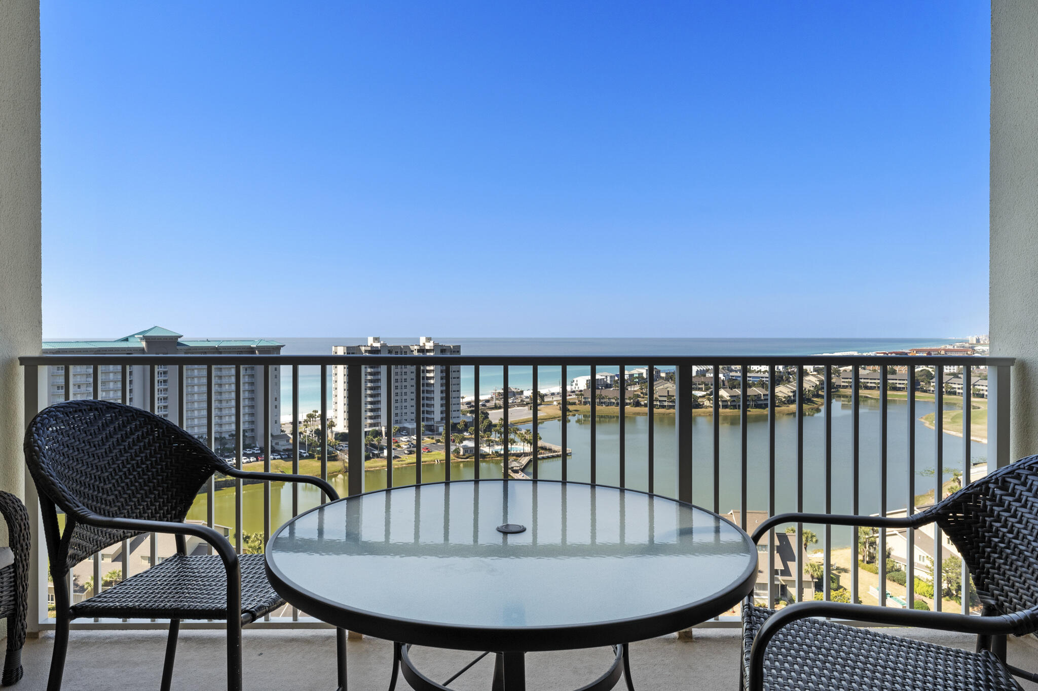 ARIEL DUNES II - Residential