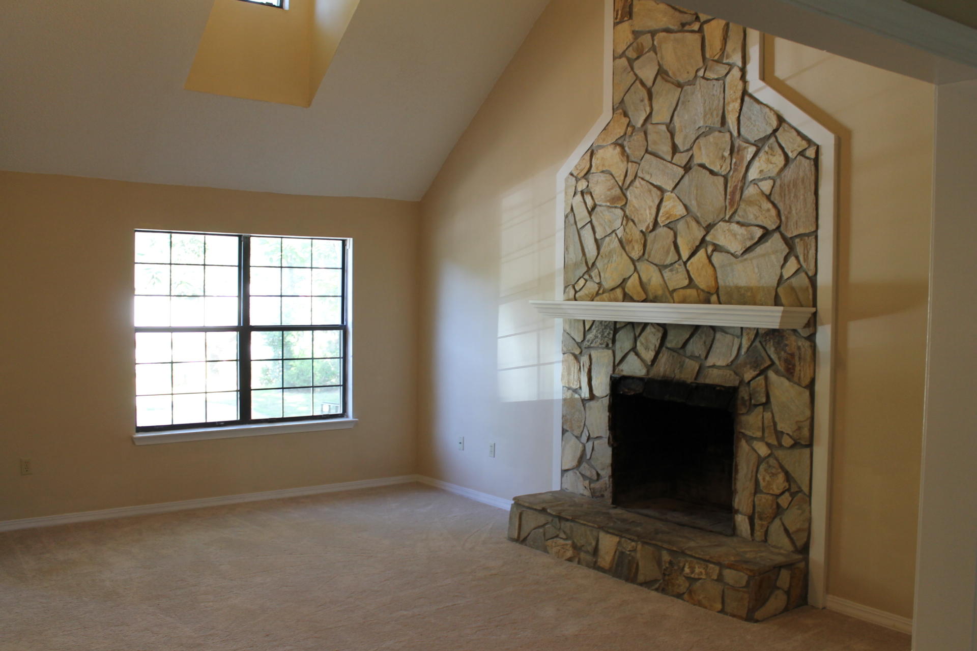 PALM CREST - Residential