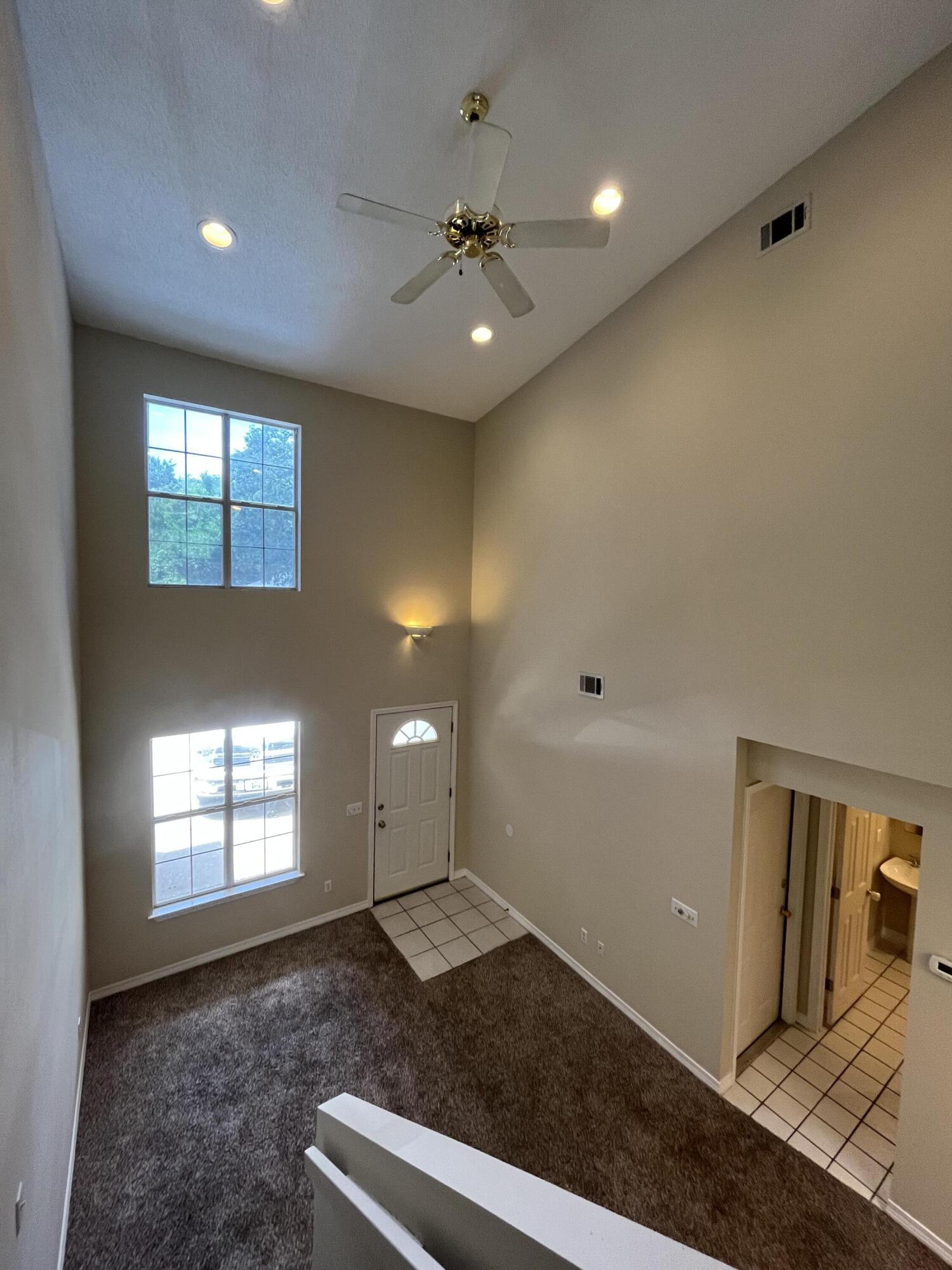 WILSON SQUARE T/H - Residential