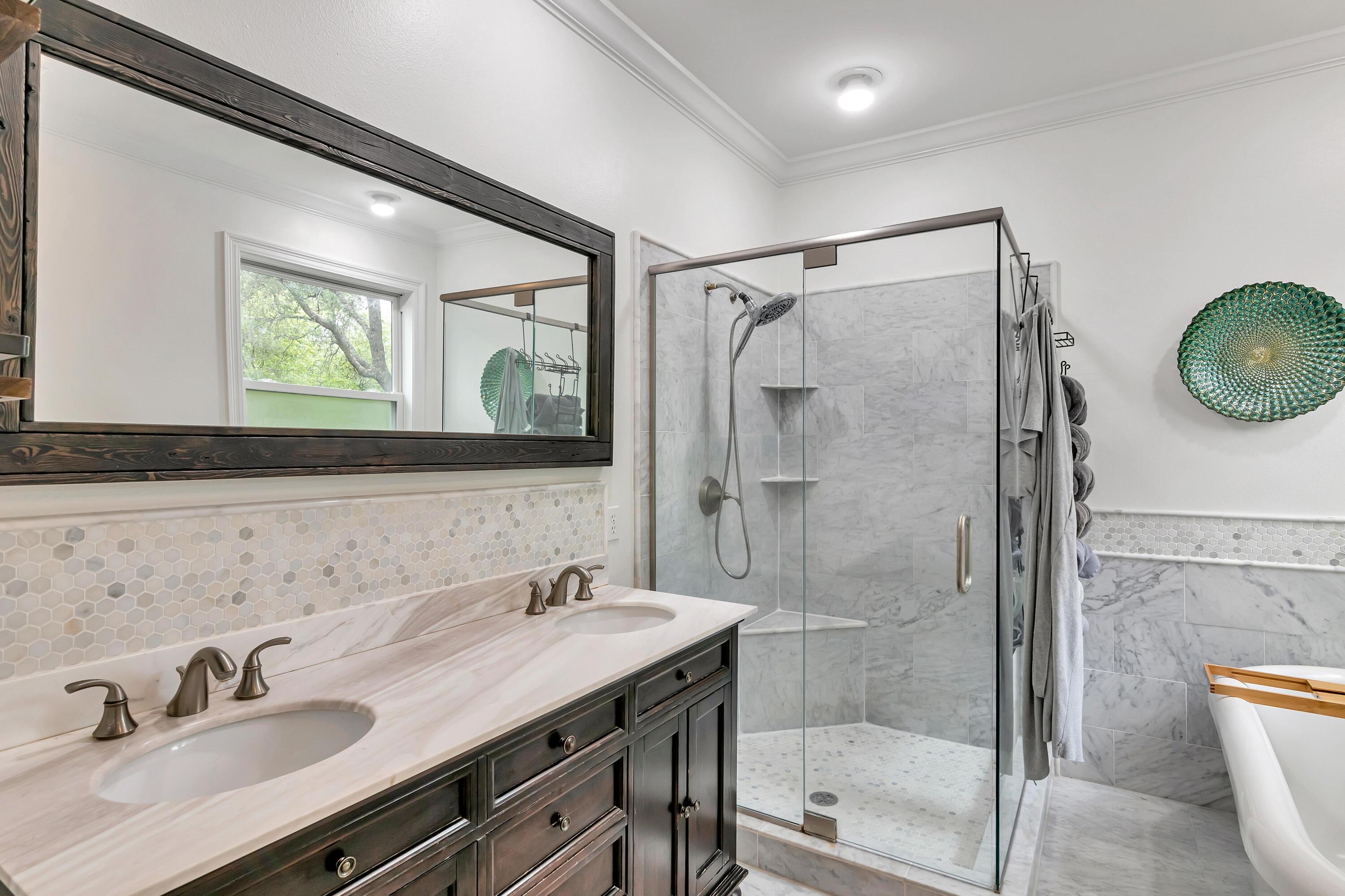 PARKWOOD ESTATES PH 5 - Residential