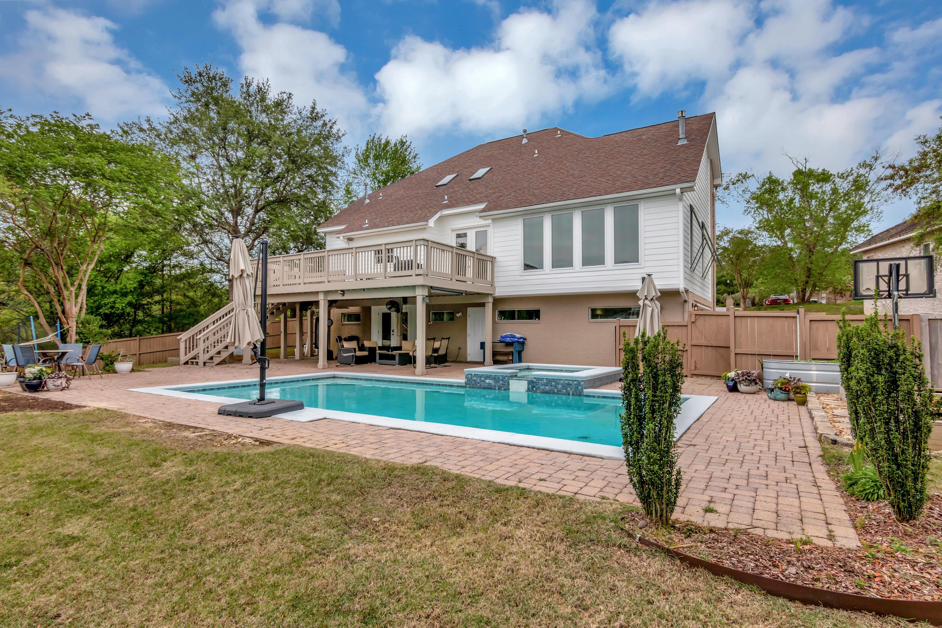 PARKWOOD ESTATES PH 5 - Residential