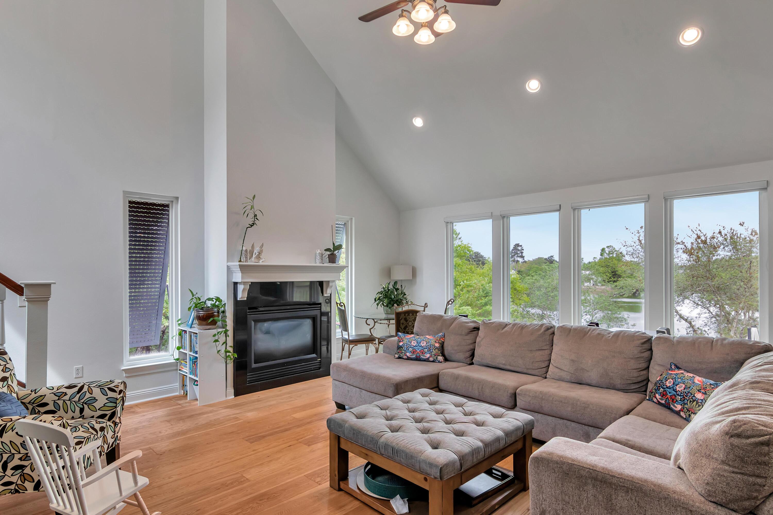PARKWOOD ESTATES PH 5 - Residential