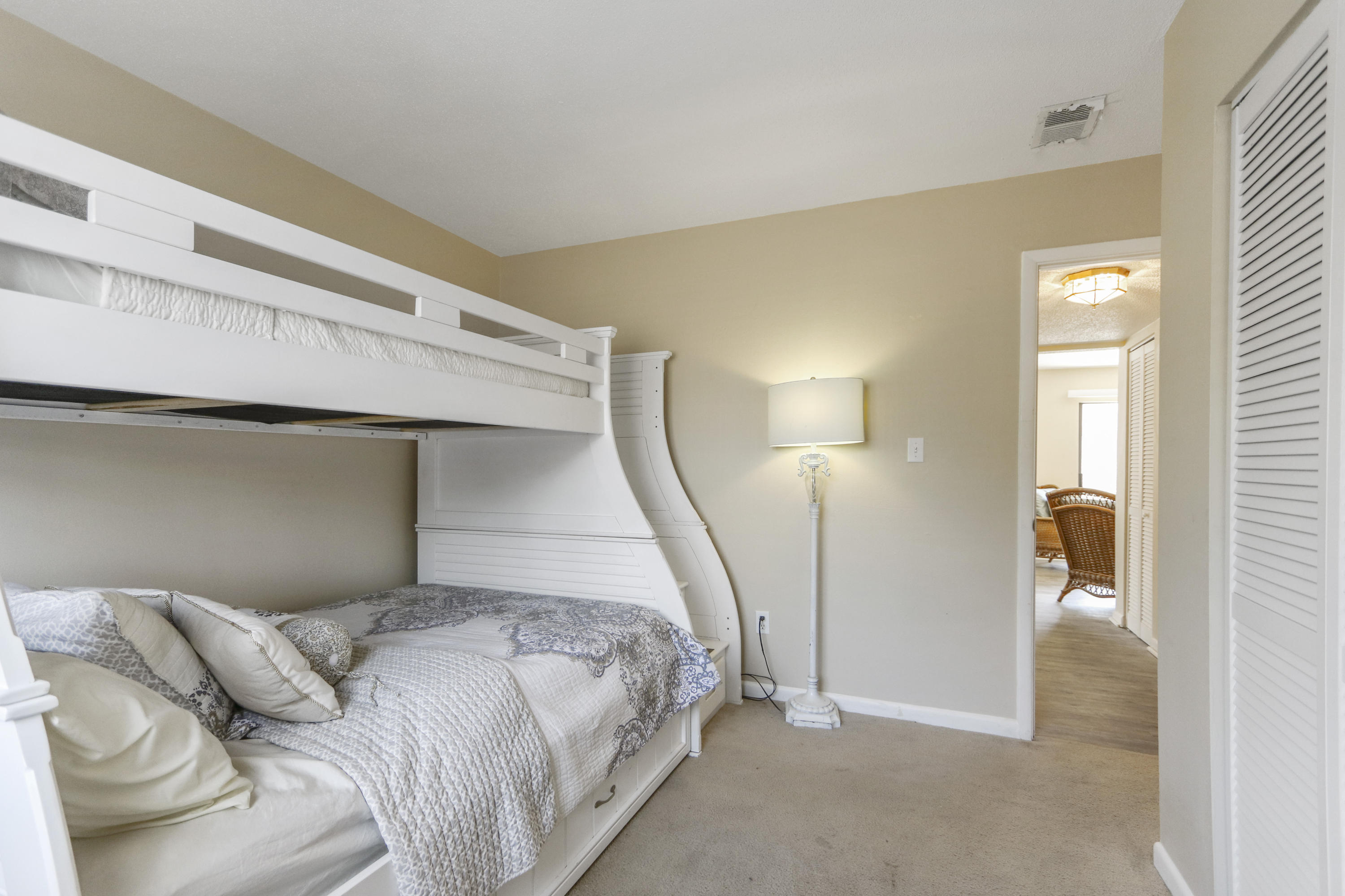 FOUNTAINHEAD CONDO - Residential