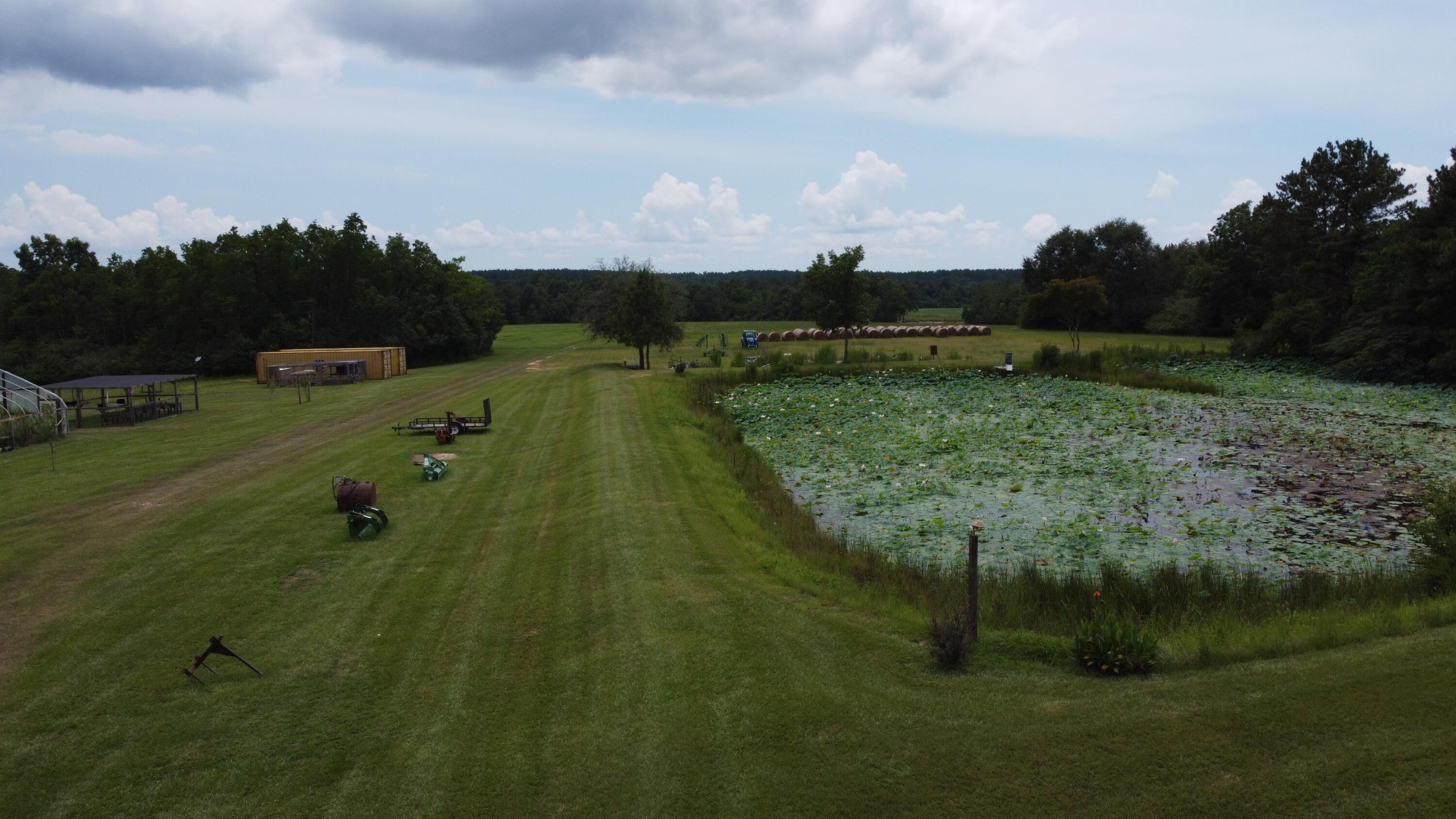 METES & BOUNDS - Farm