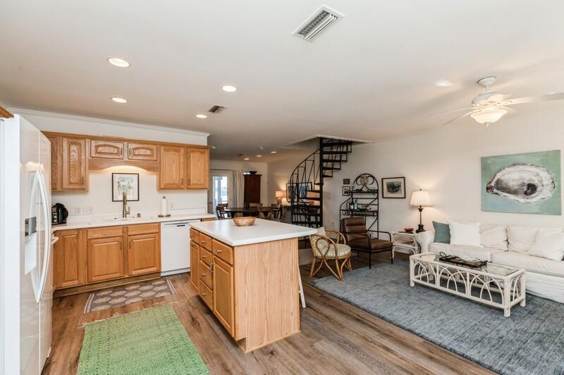 FORT WALTON SOUTH-BAY - Residential