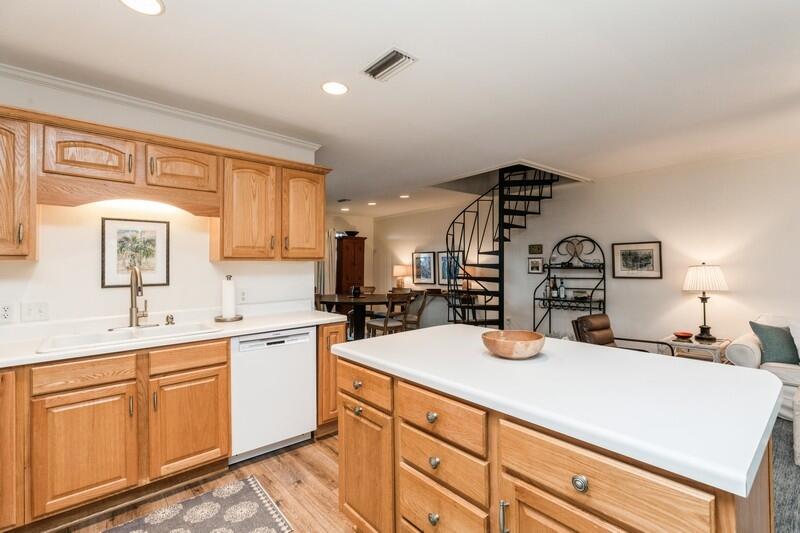 FORT WALTON SOUTH-BAY - Residential