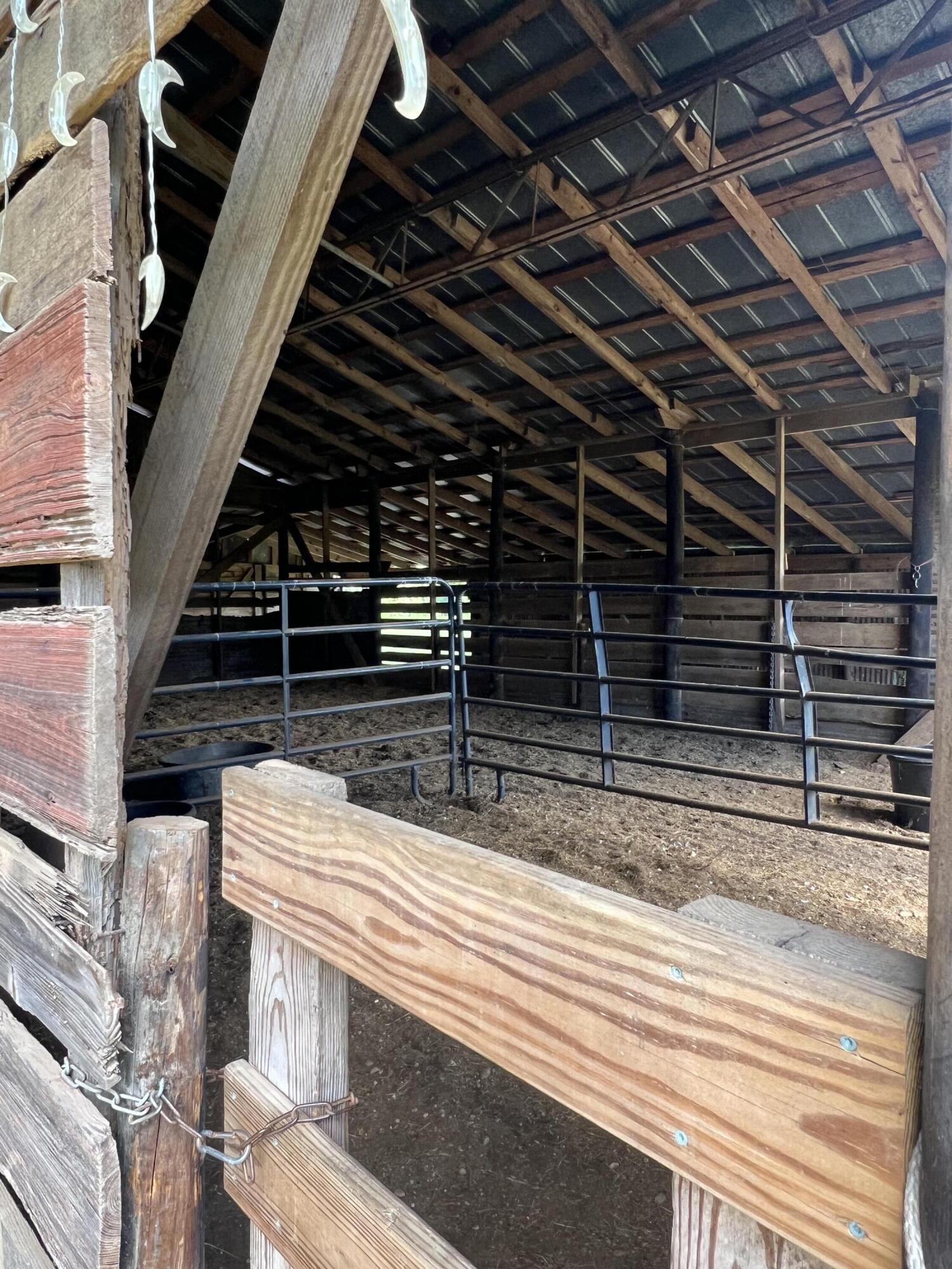 NONESUCH WAY - Farm