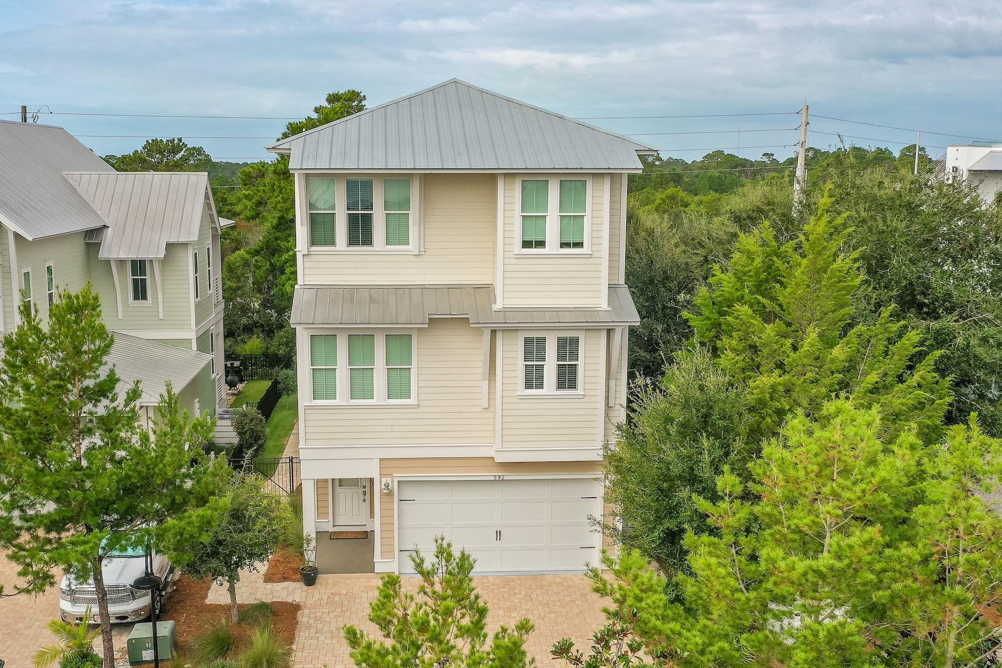 HIGHLAND PARKS - Residential