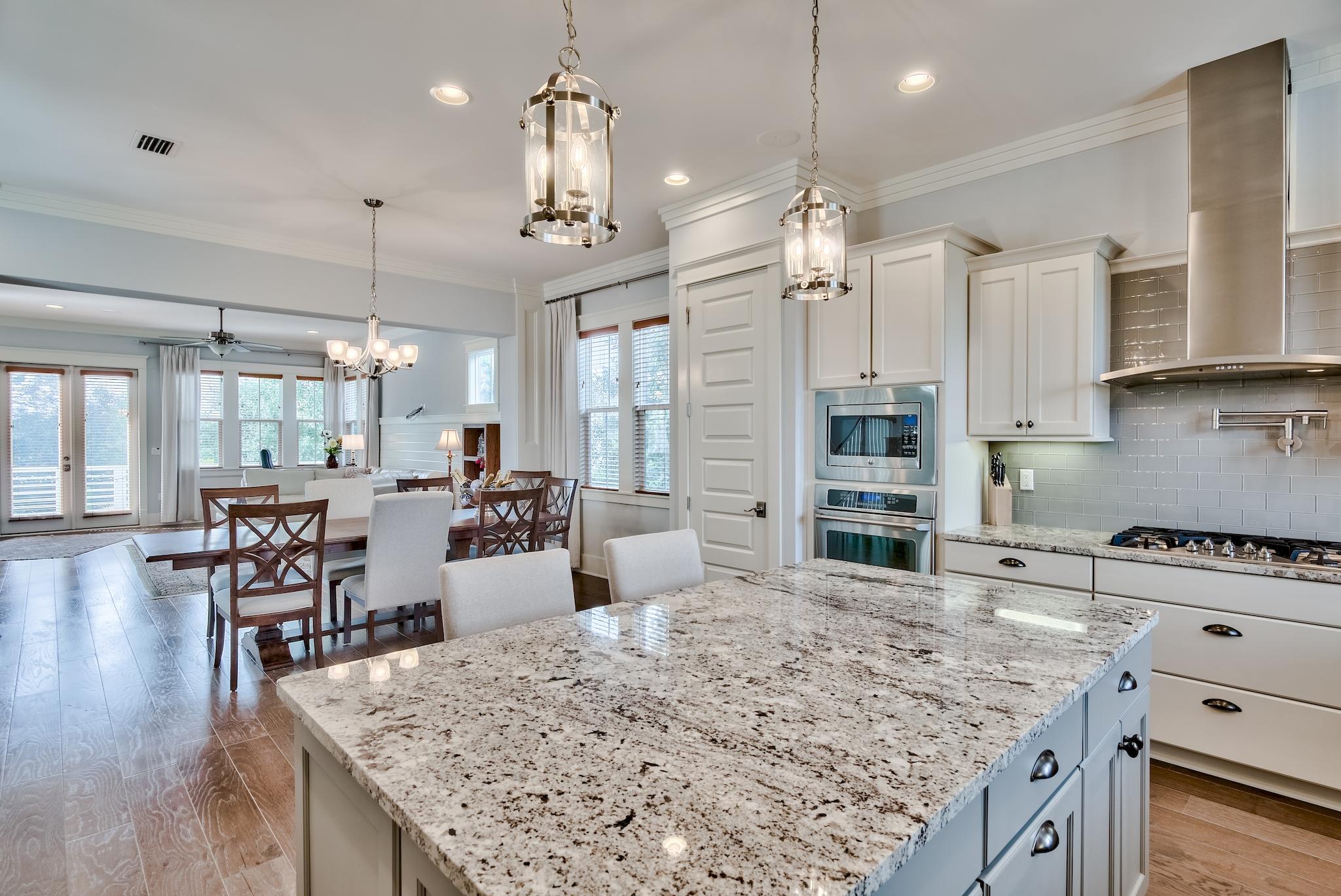 HIGHLAND PARKS - Residential