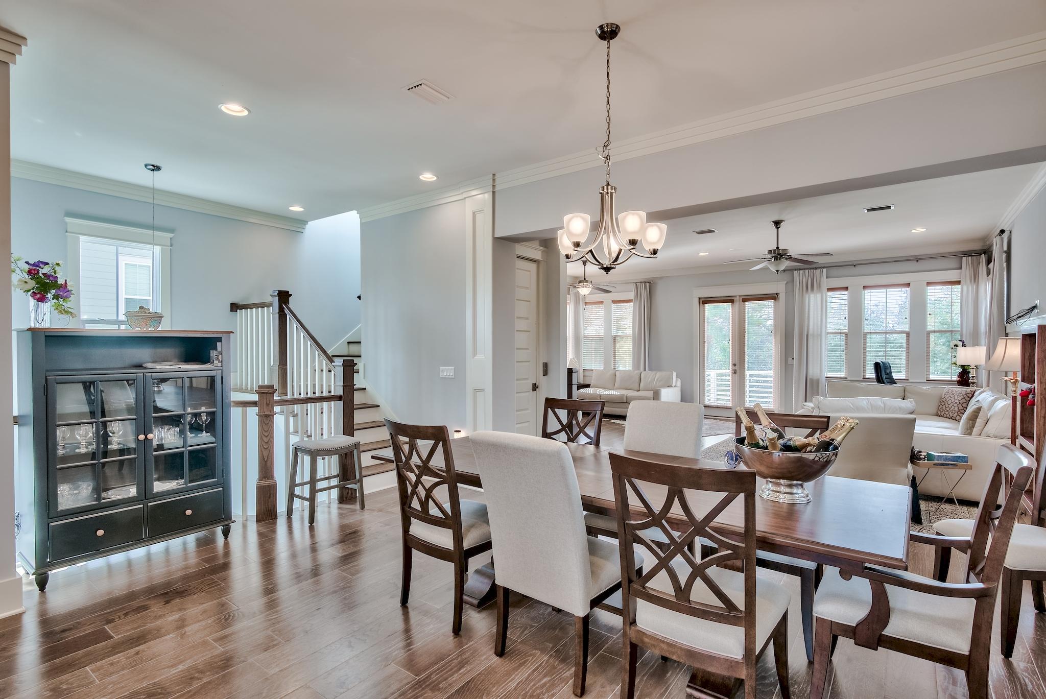 HIGHLAND PARKS - Residential