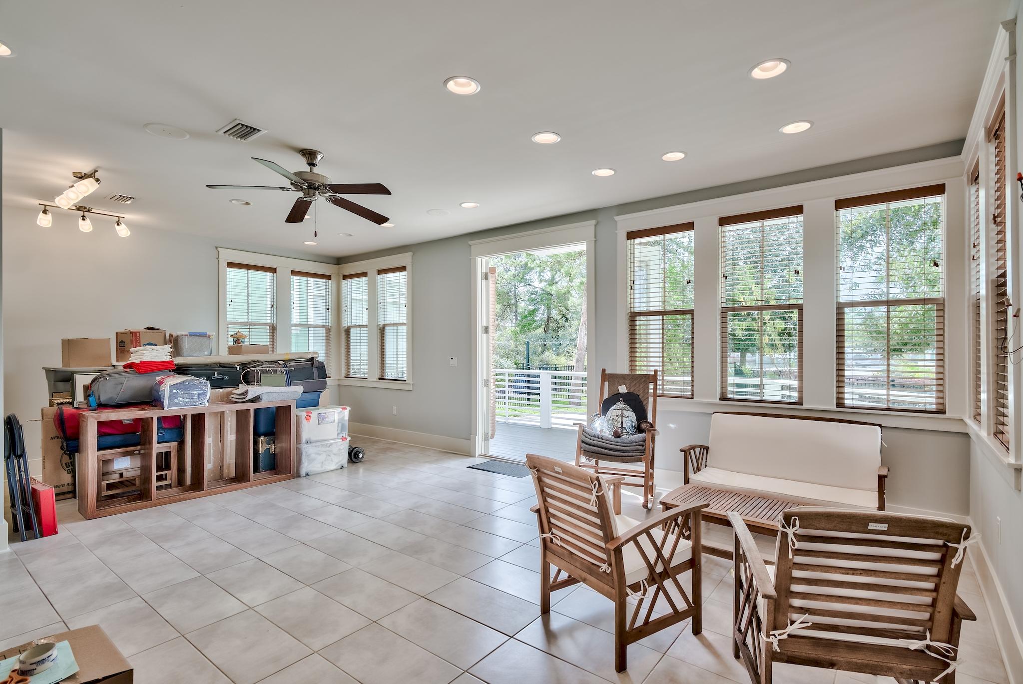 HIGHLAND PARKS - Residential