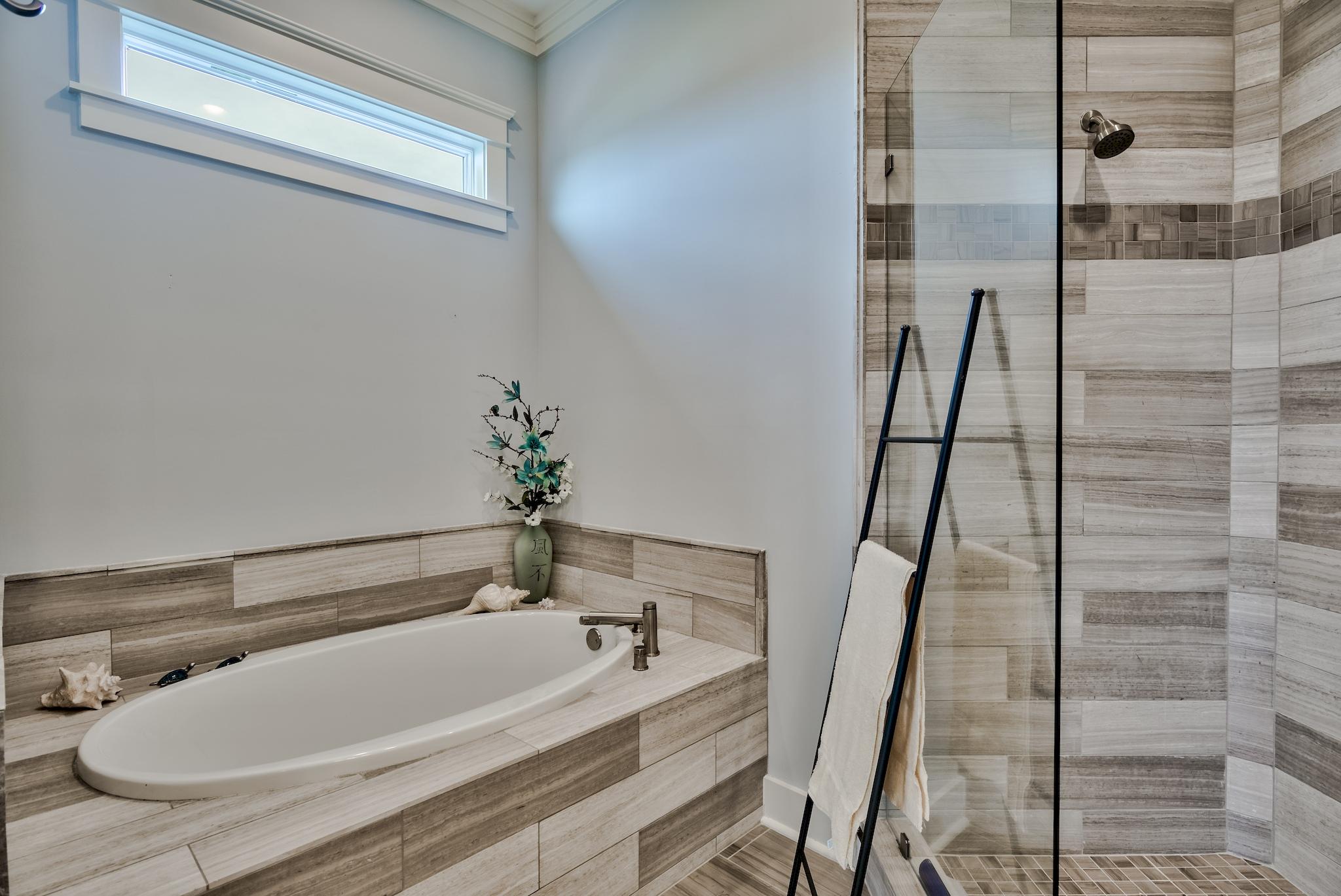 HIGHLAND PARKS - Residential