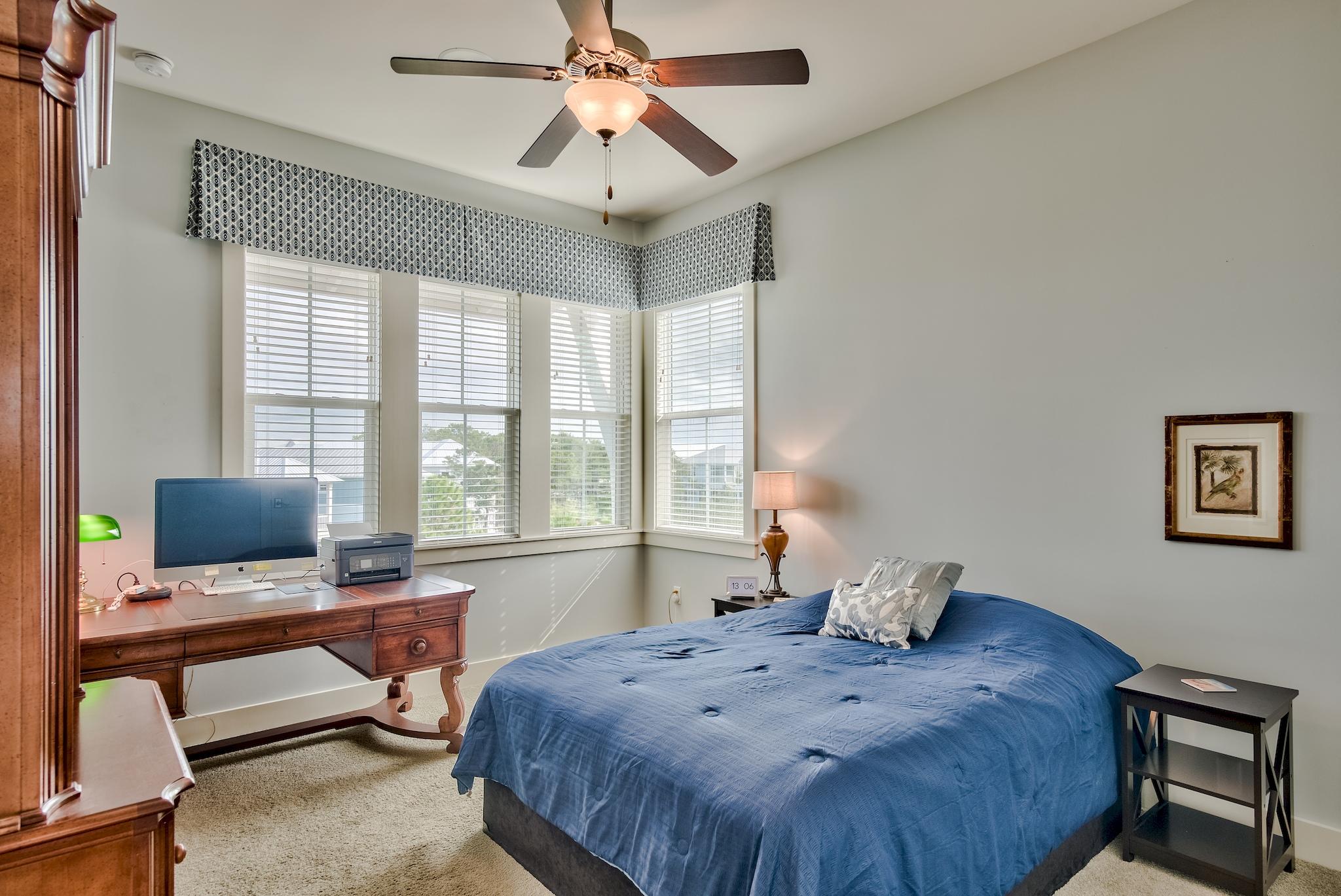 HIGHLAND PARKS - Residential