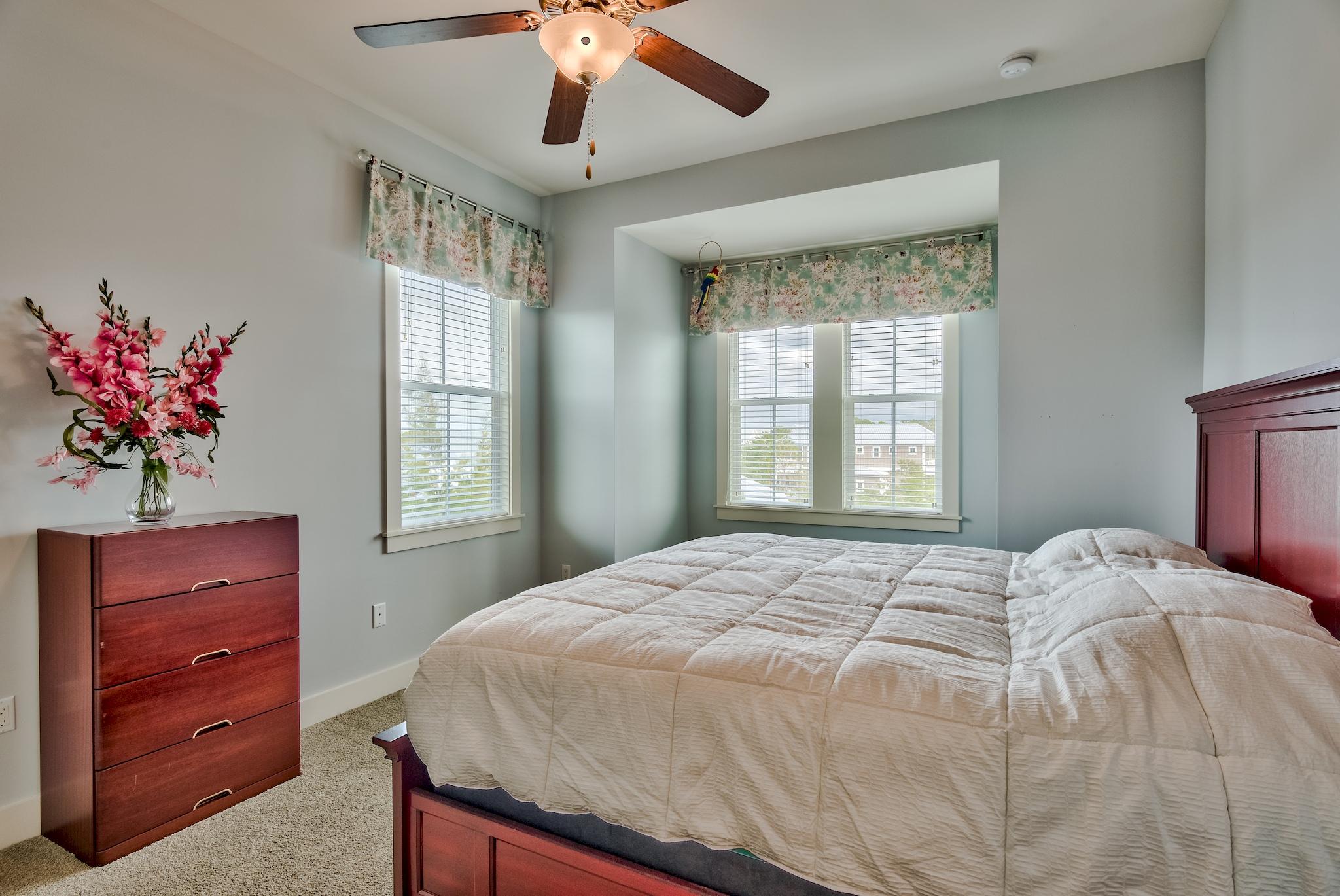 HIGHLAND PARKS - Residential