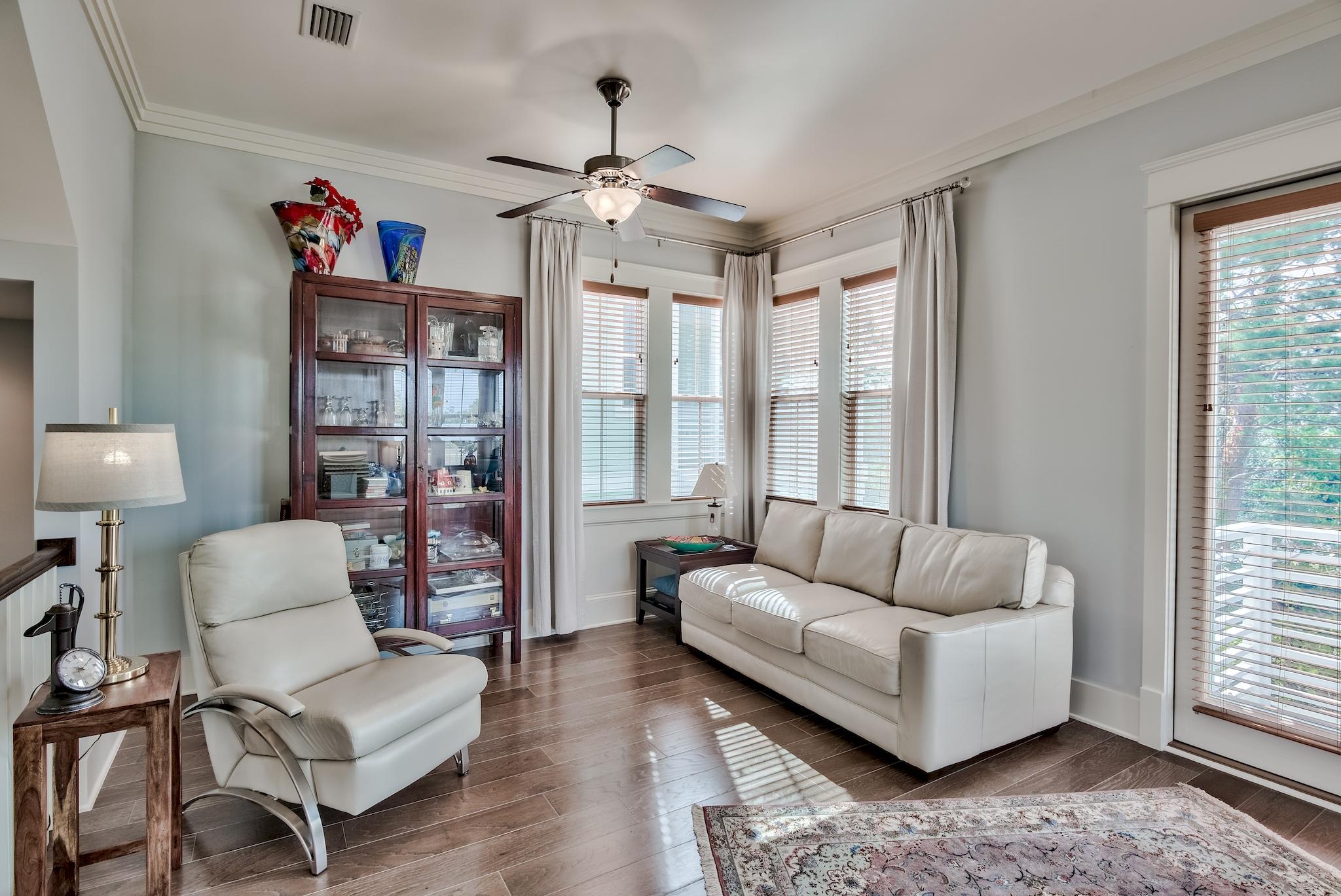 HIGHLAND PARKS - Residential