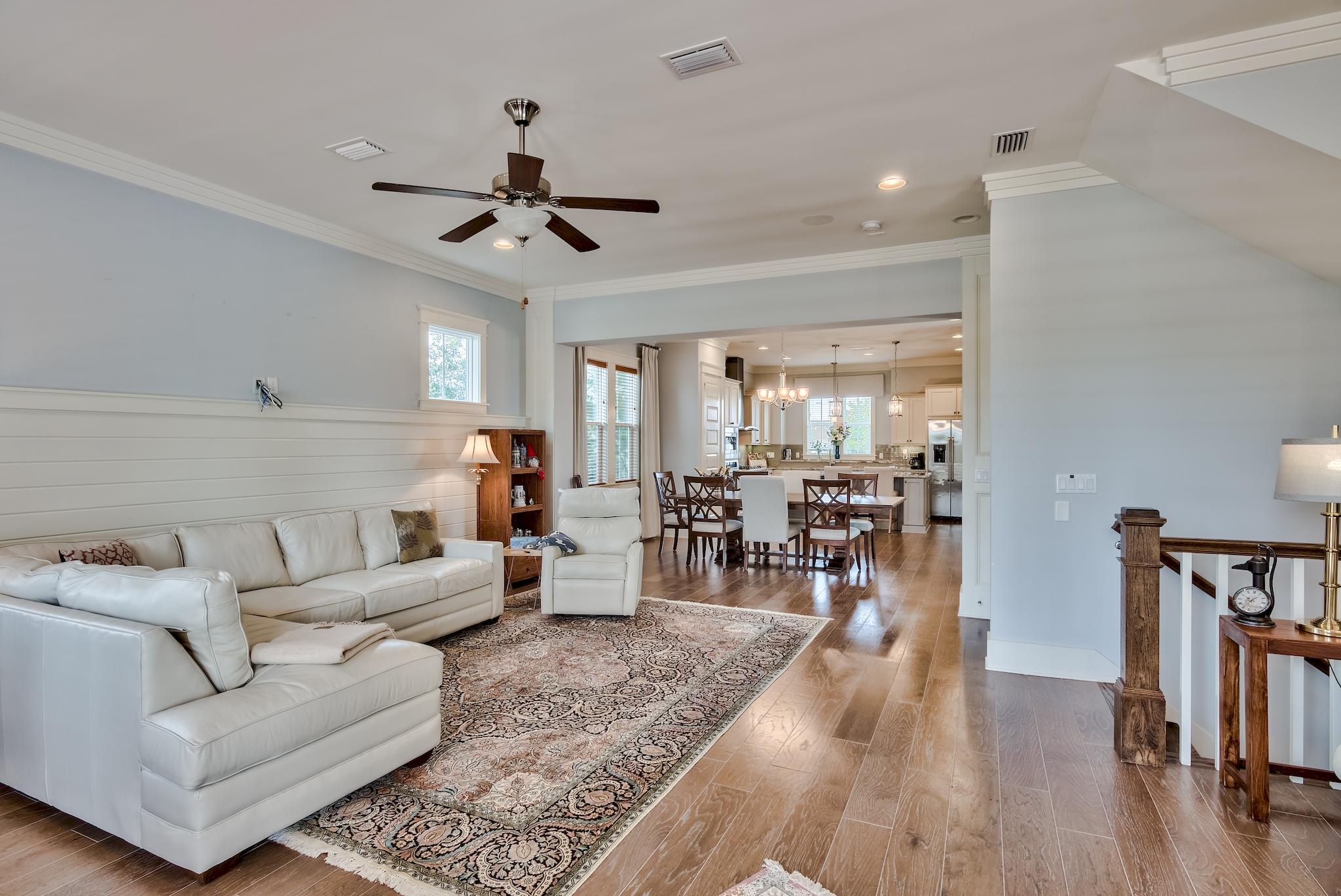 HIGHLAND PARKS - Residential