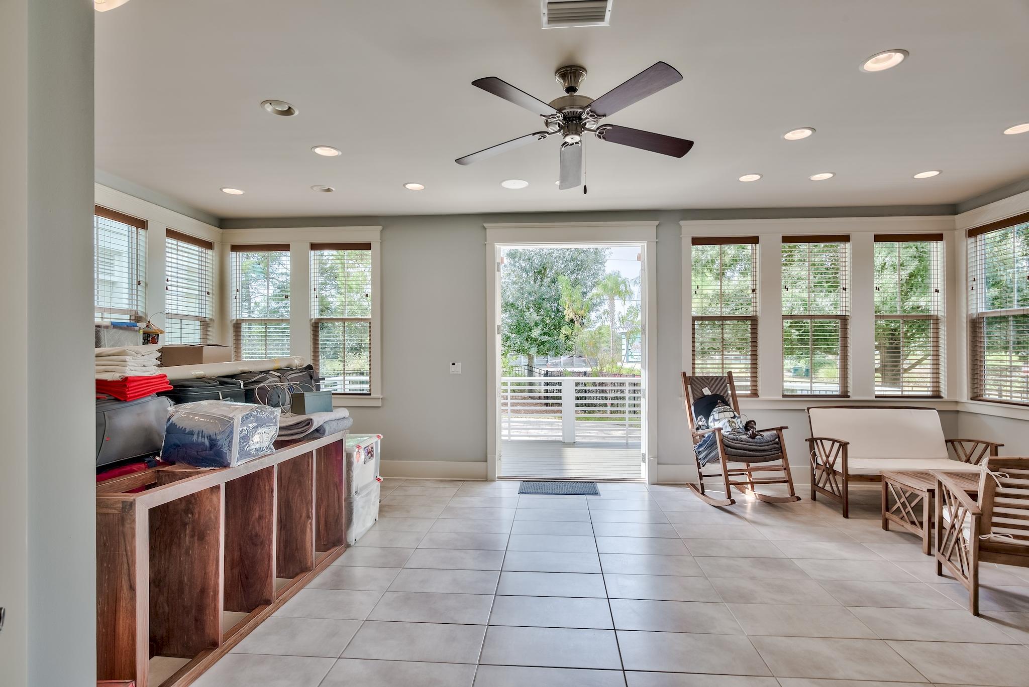 HIGHLAND PARKS - Residential