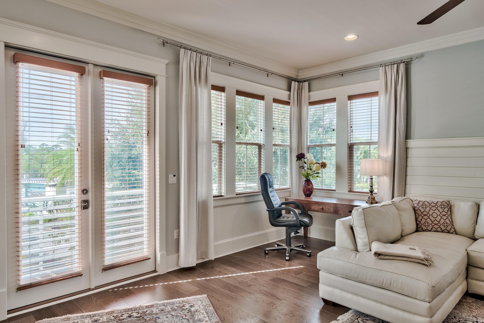 HIGHLAND PARKS - Residential