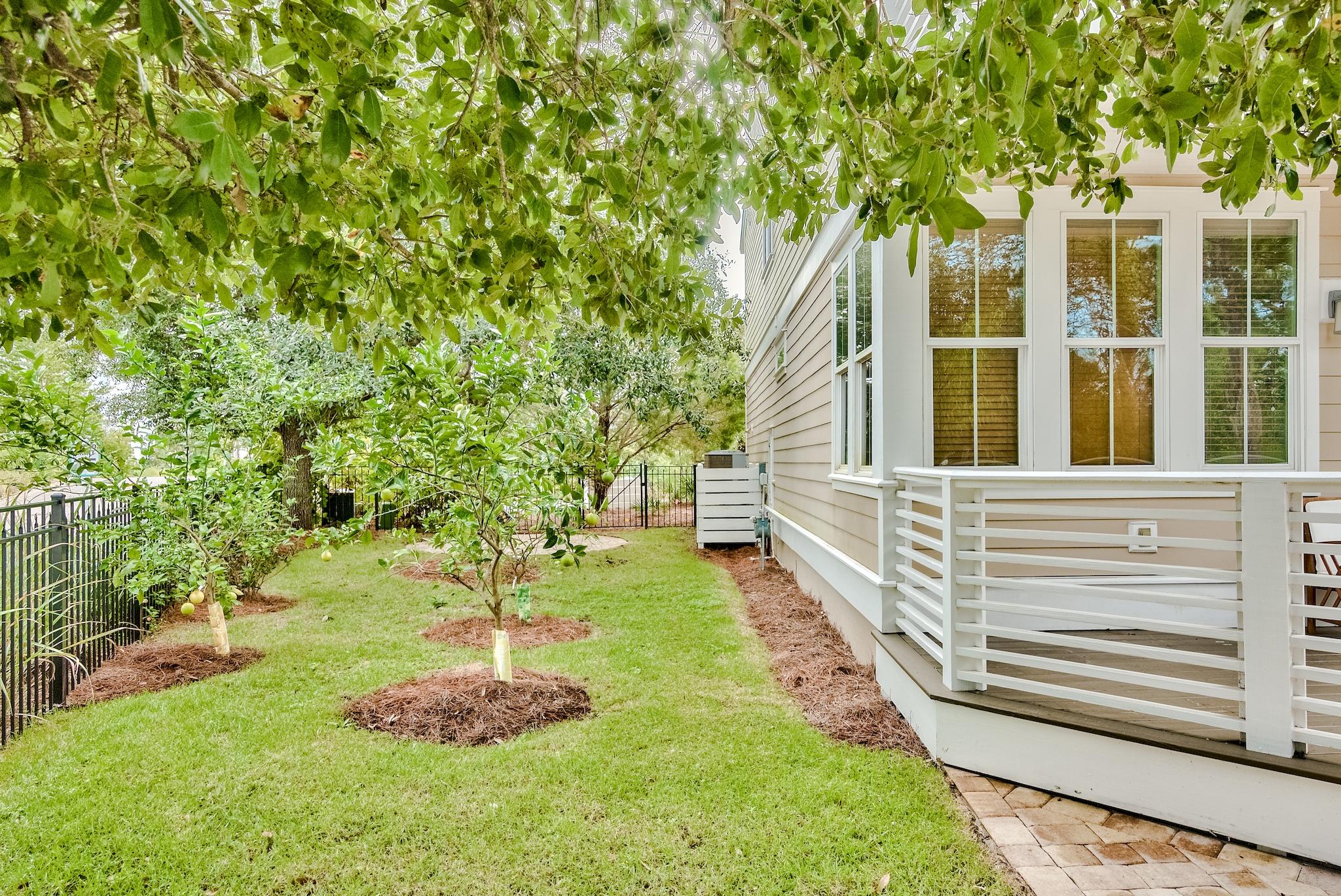 HIGHLAND PARKS - Residential