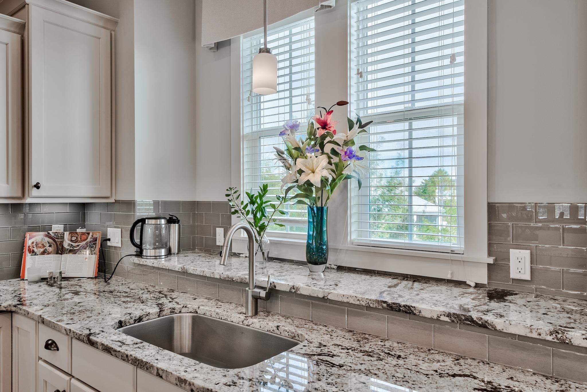 HIGHLAND PARKS - Residential