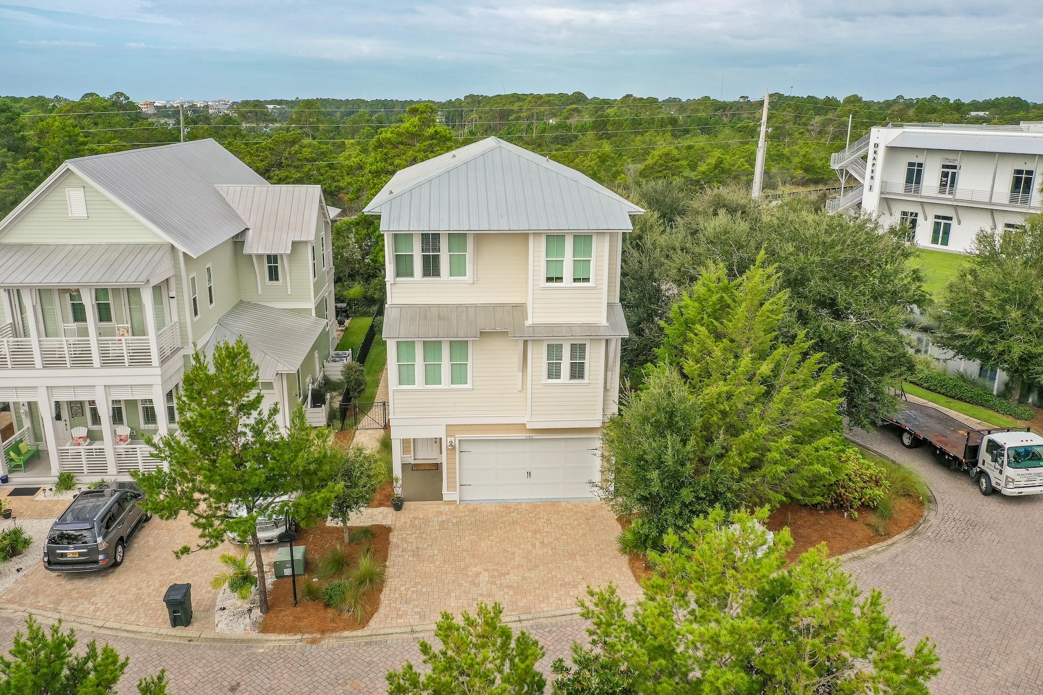 HIGHLAND PARKS - Residential
