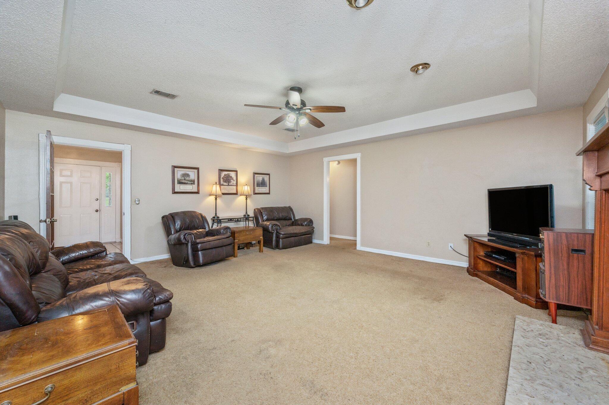 NORTH SUPERGROUP (221000.00) - Residential
