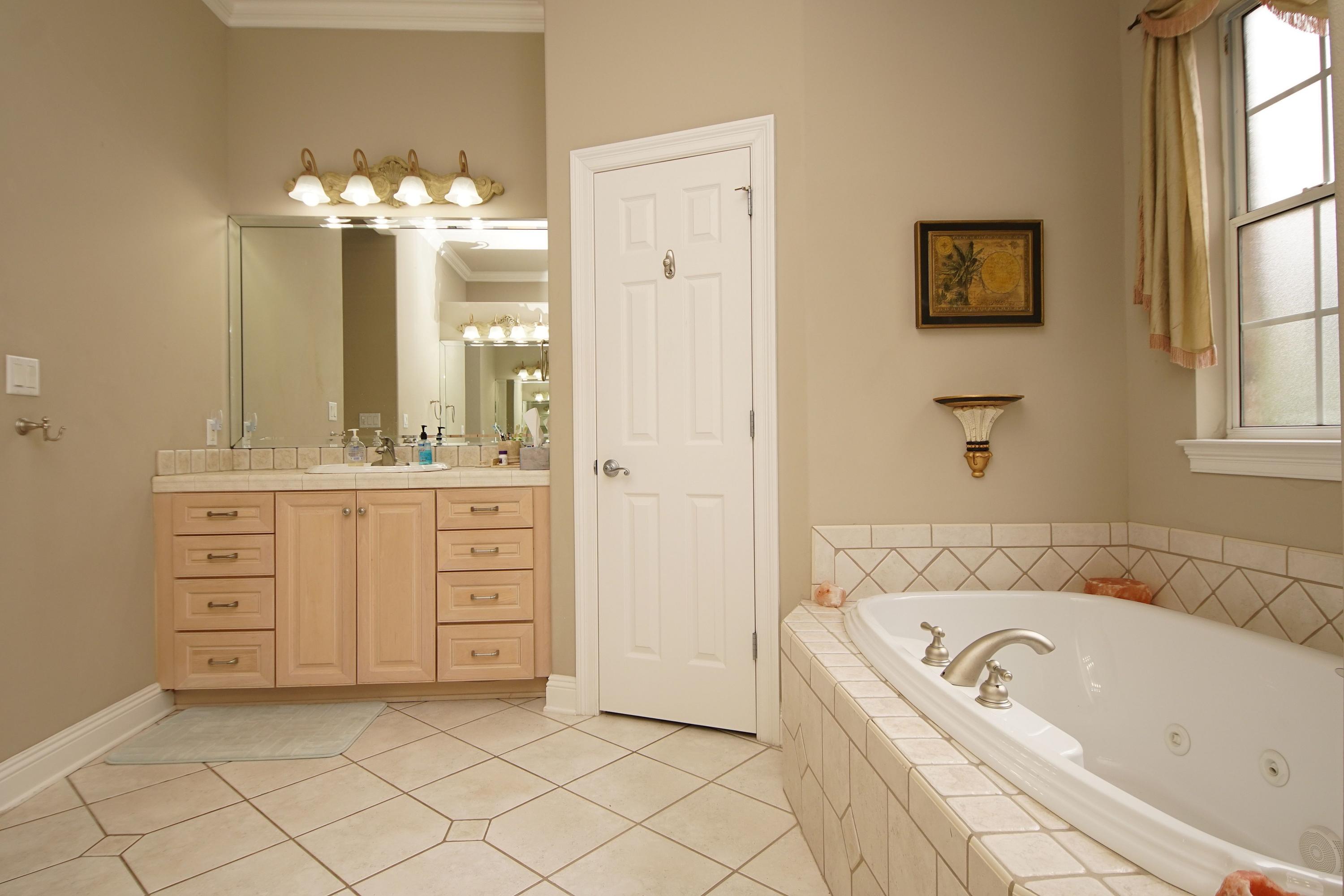 MAGNOLIA PLANTATION AT BLUEWATER BAY - Residential