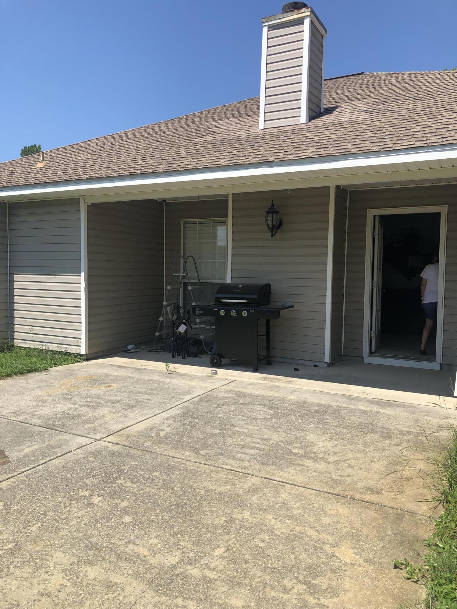 NAVARRE S/D 2ND ADDN - Residential