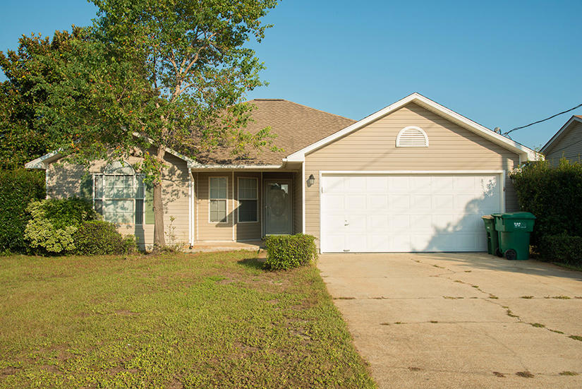 NAVARRE S/D 2ND ADDN - Residential