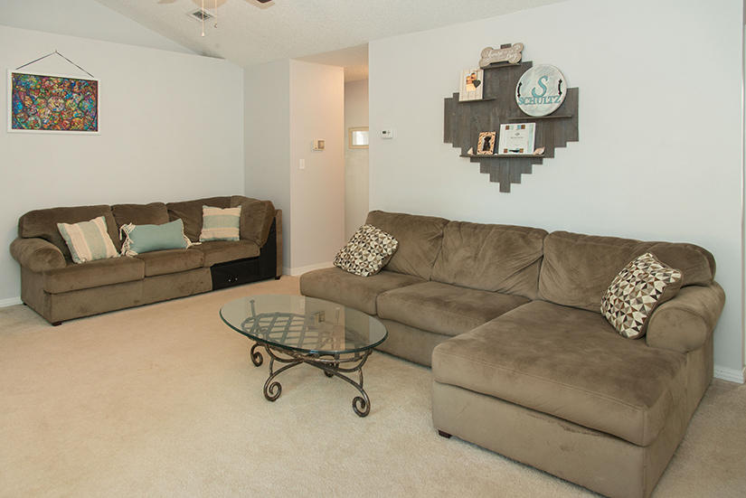 NAVARRE S/D 2ND ADDN - Residential