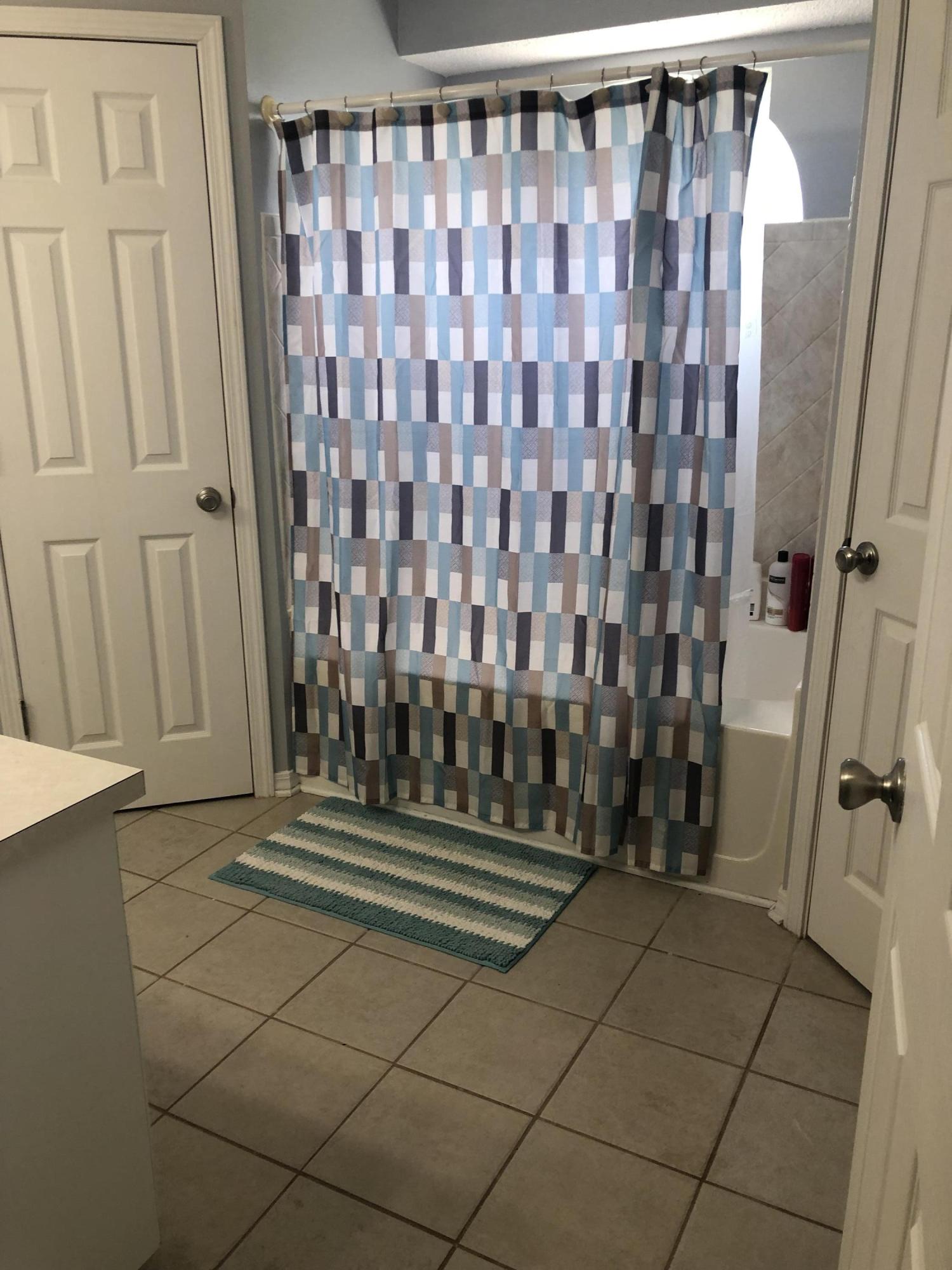 NAVARRE S/D 2ND ADDN - Residential