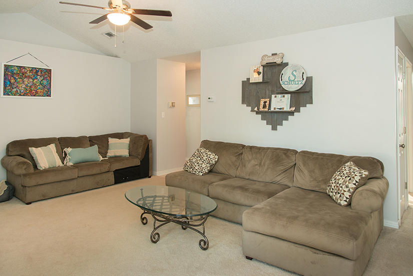 NAVARRE S/D 2ND ADDN - Residential