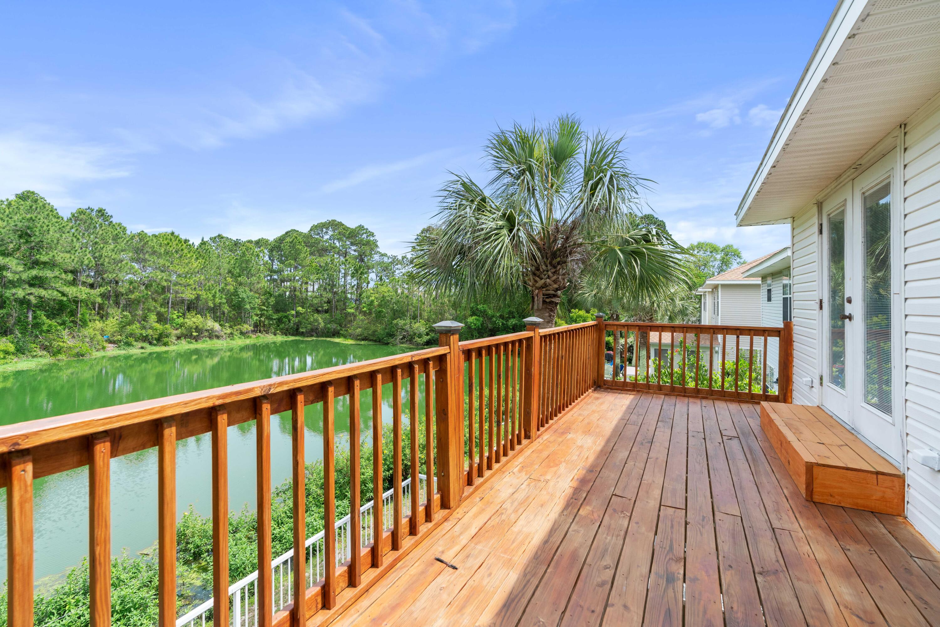 TWIN LAKE ESTATES - Residential