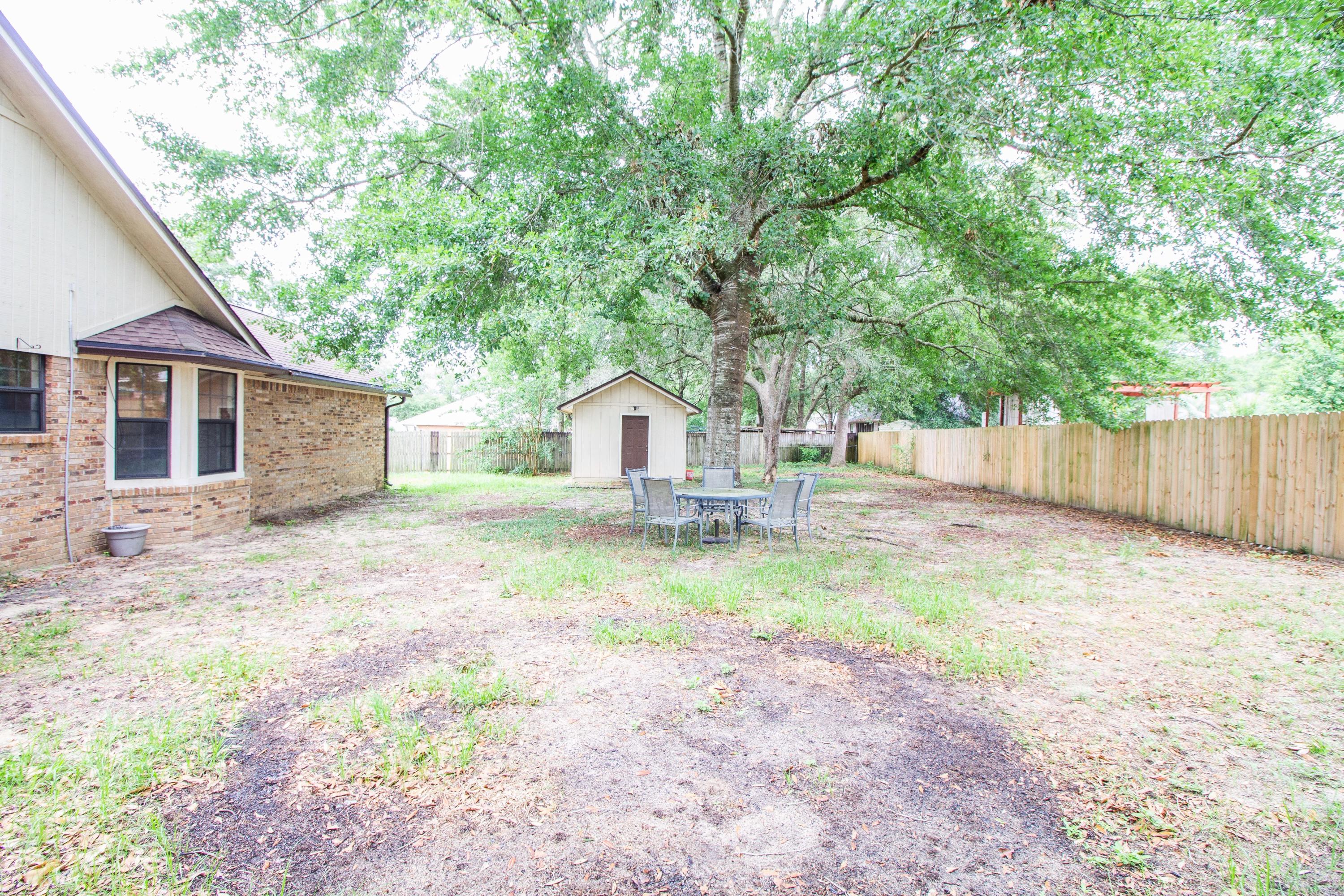 PAGE PLACE - Residential