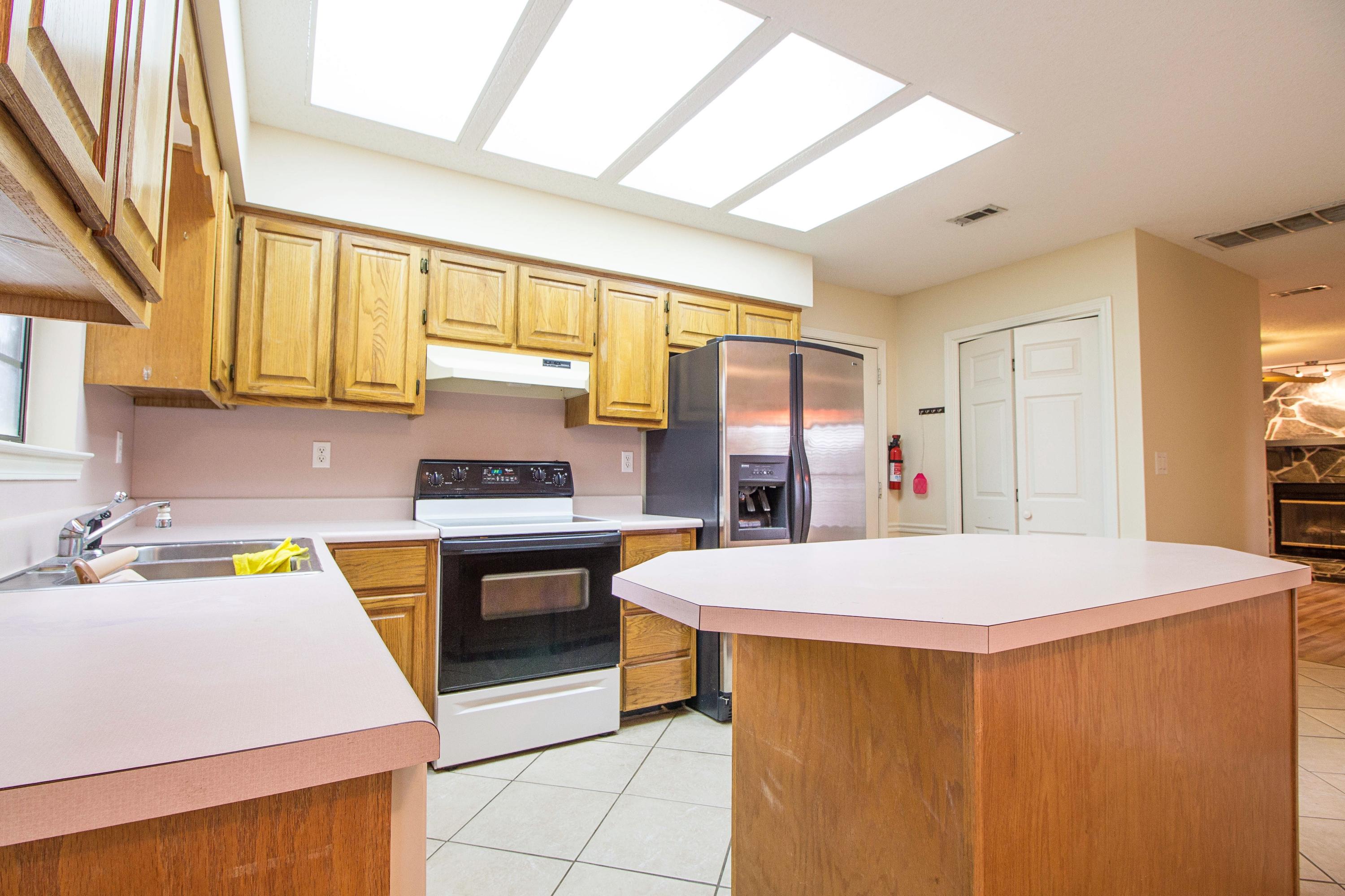 PAGE PLACE - Residential